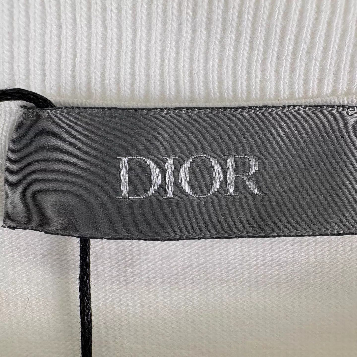Dior Dior White Red Logo Embroidered SS T-Shirt S Size US S / EU 44-46 / 1 - 5 Thumbnail
