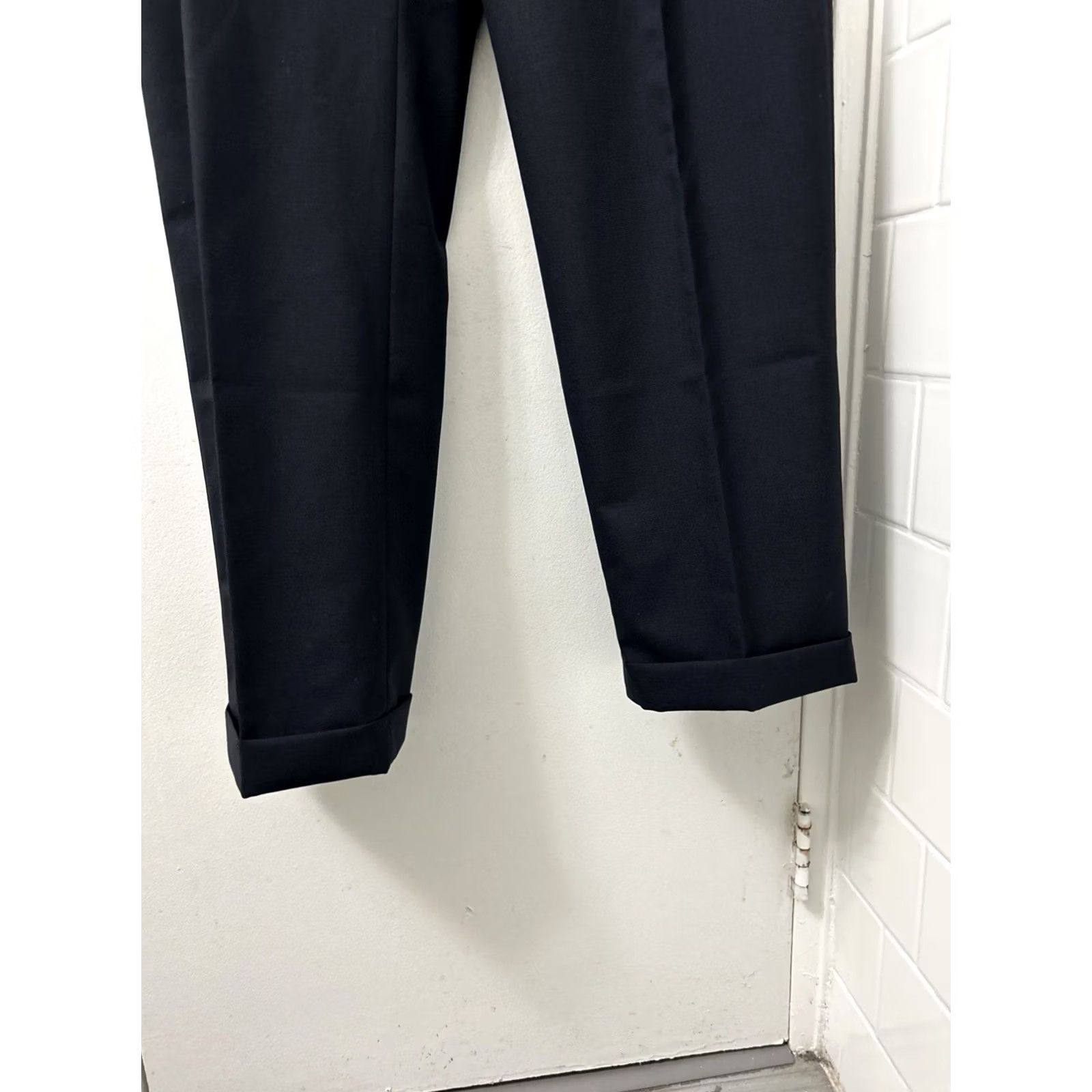 Ralph Lauren VINTAGE? No. Lauren Ralph Lauren Pants Dress Navy 40x32 Wool Pleated Classic Slashe... Size US 40 / EU 56 - 6 Thumbnail