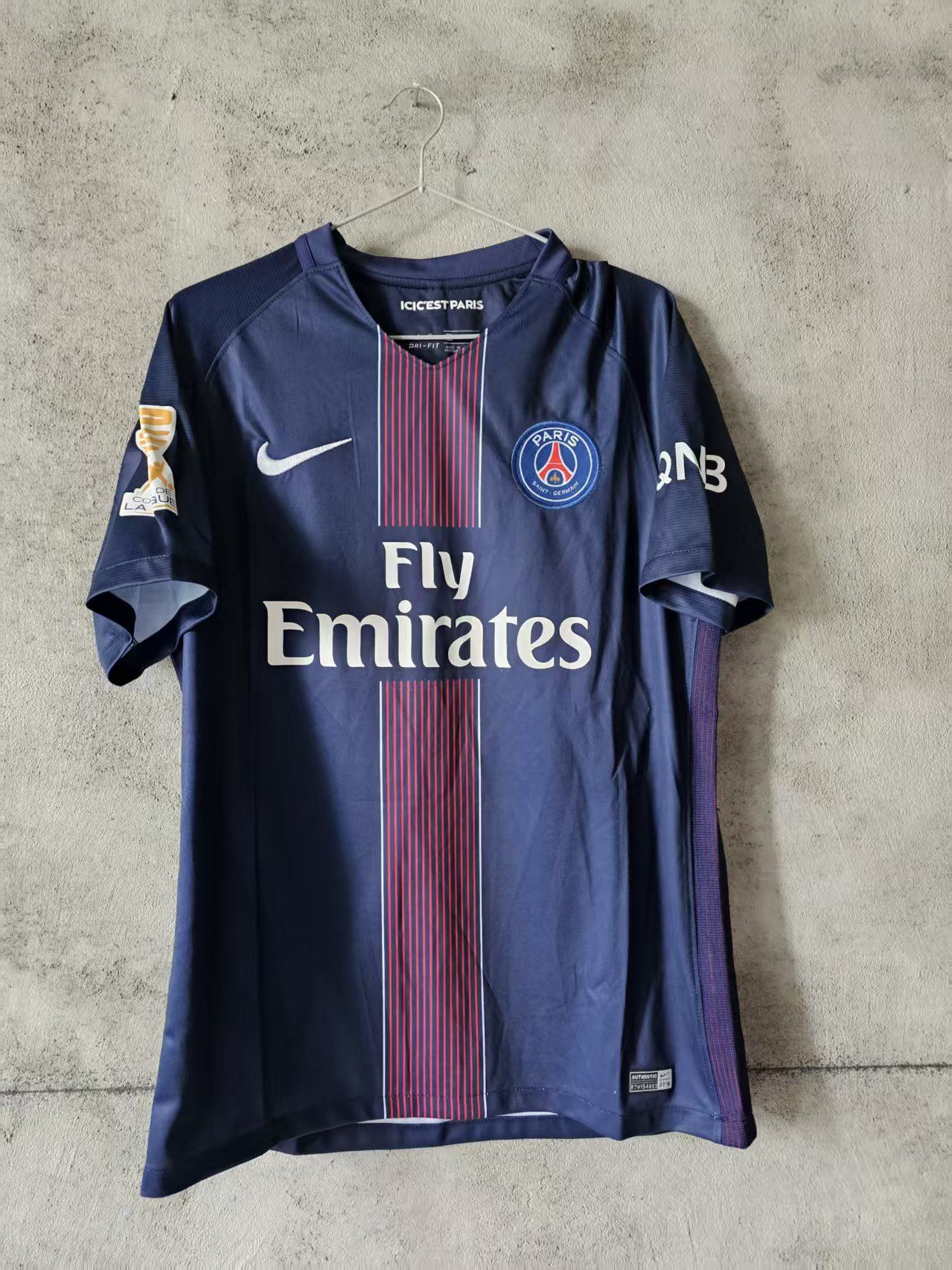 Nike PSG 11 Ángel Di María Jersey Size US L / EU 52-54 / 3 - 2 Thumbnail