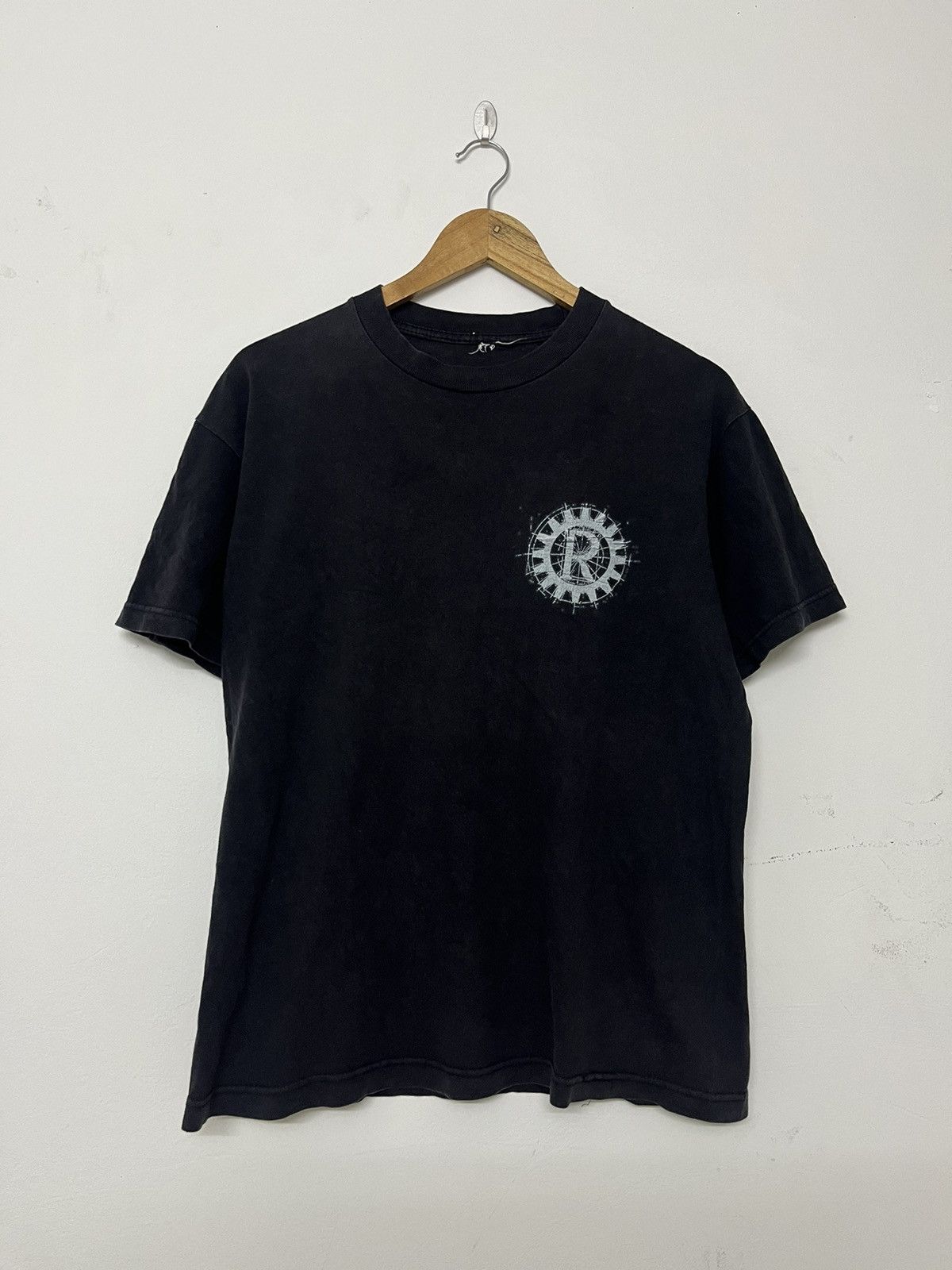 Band Tees × Rage Against The Machine × Vintage 90s Vintage Rage Against the Machine Tshirt Size US M / EU 48-50 / 2 - 4 Thumbnail