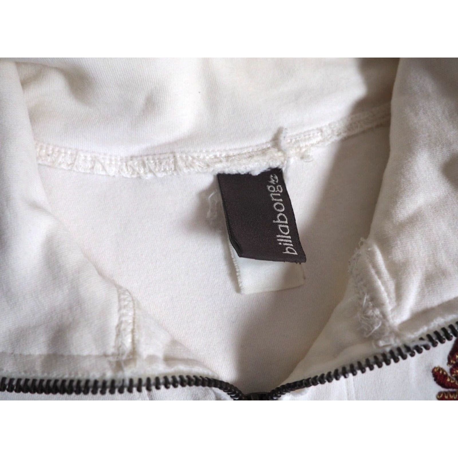 Billabong VINTAGE Billabong Sweatshirt Womens Full Zip Crew Neck Regular M Ivory Size M / US 6-8 / IT 42-44 - 7 Thumbnail