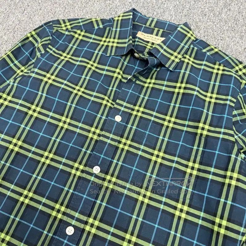 Burberry Burberry Color Block Cotton Shirt for Men. Size US S / EU 44-46 / 1 - 3 Thumbnail