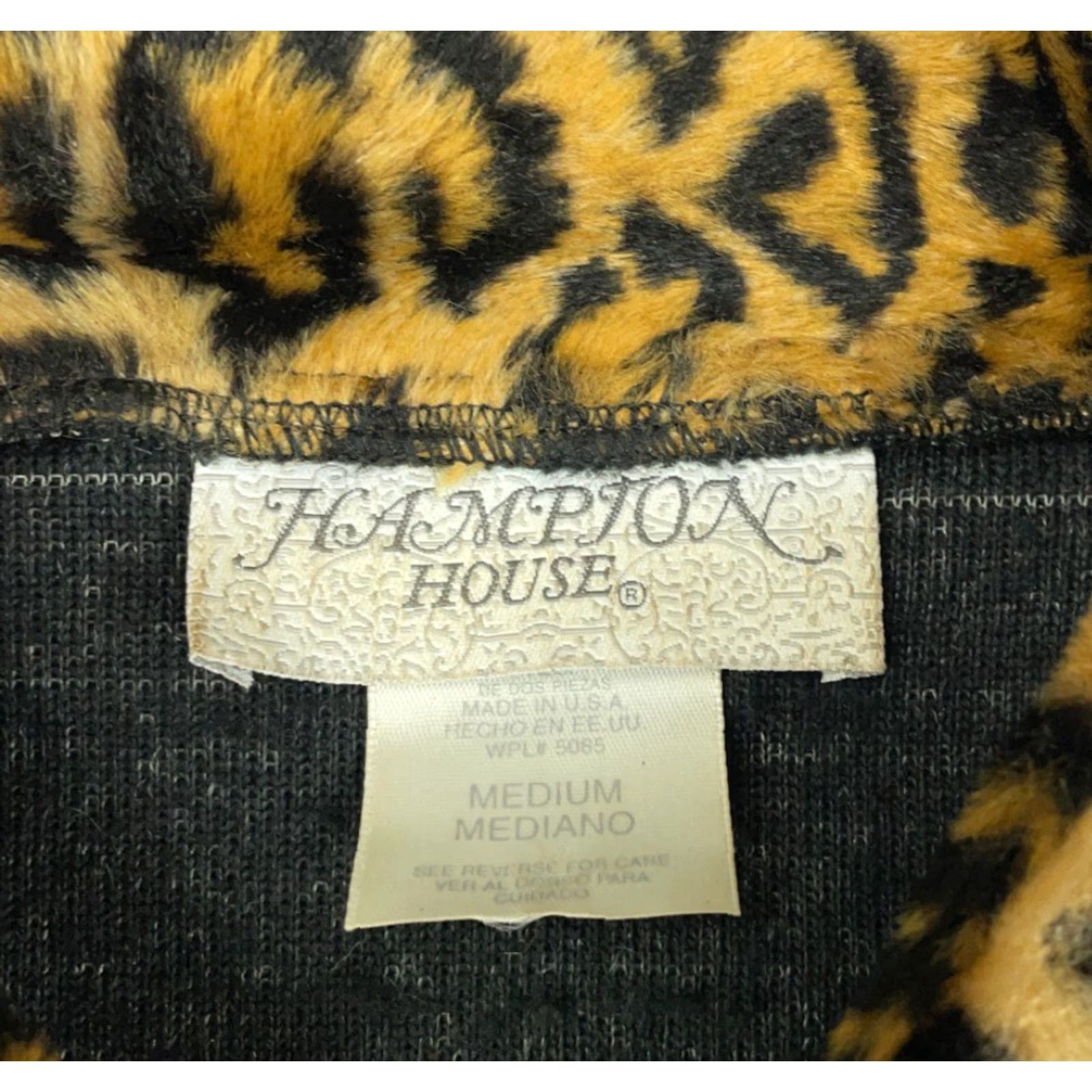 Etro VINTAGE 90s Leopard Trim Fleece Jacket Women's Medium Black 1/2 Zip USA Made Boho Hipster Retro - Hampton House Tag Size M / US 6-8 / IT 42-44 - 3 Thumbnail