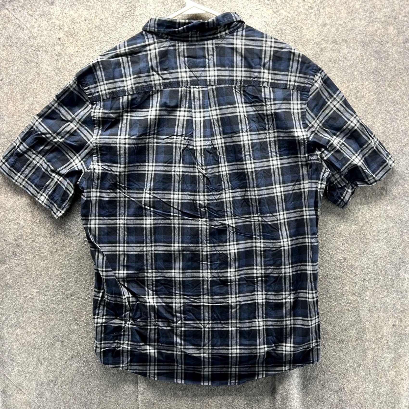 Tommy Hilfiger Tommy Hilfiger Shirt Mens XL Blue Black Plaid Short Sleeve Classic Fit Oxford Shirt Size US XL / EU 56 / 4 - 2 Thumbnail