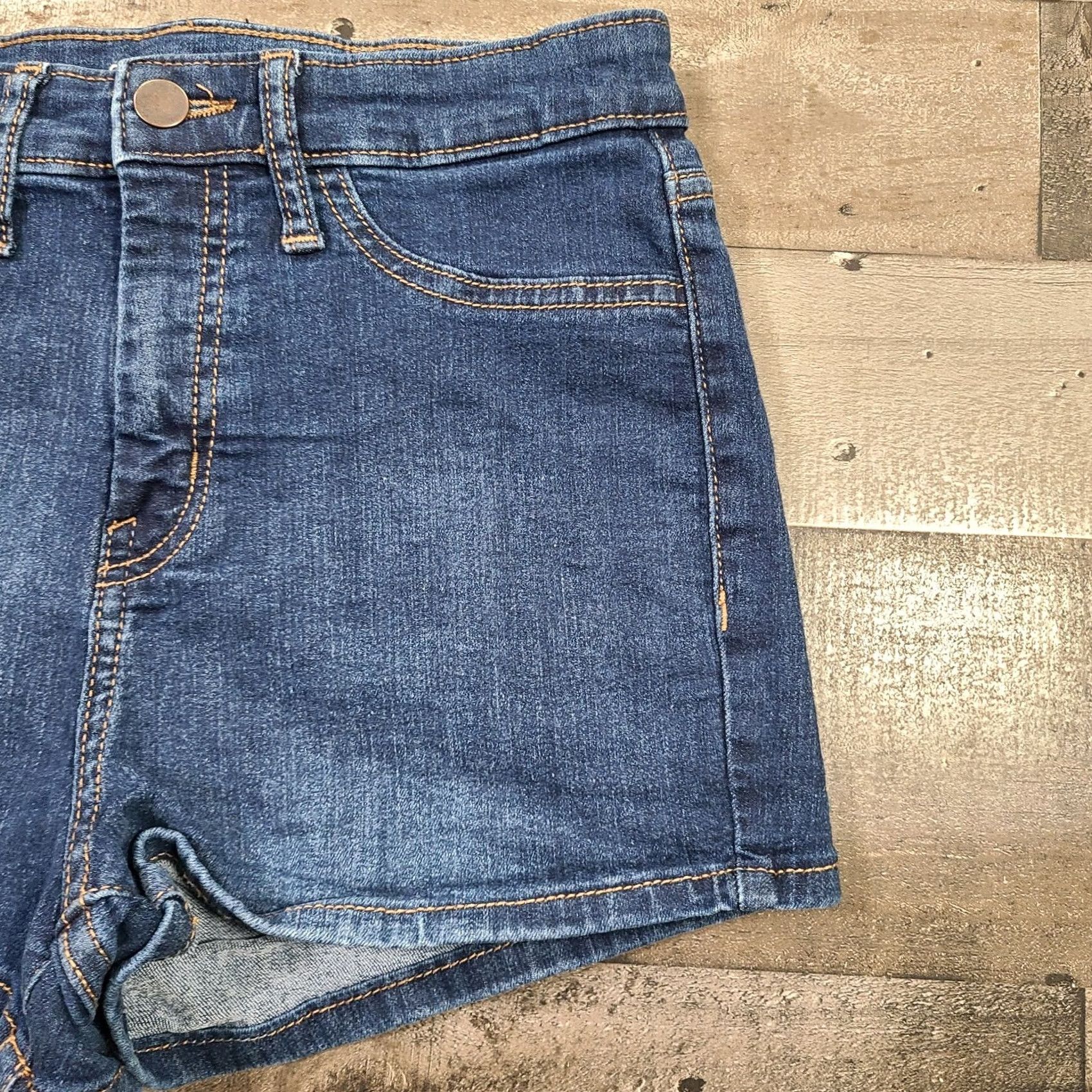 Vintage Wild Fable Pants Womens 4 Blue Shorts 27R Hot High Rise Casual Wash Denim Size 42" / US 20 - 7 Thumbnail