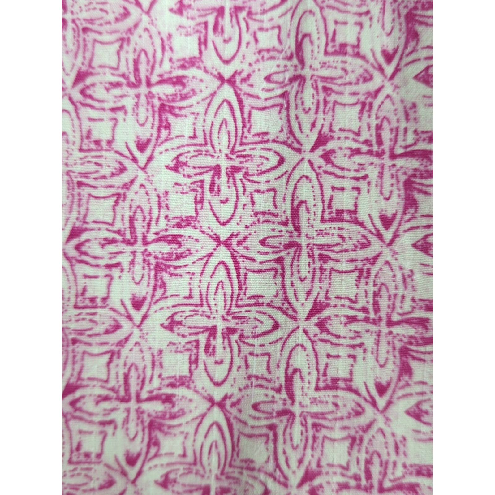 Tommy Bahama VINTAGE? No. Tommy Bahama Geovanni Geo Camp Shirt Silk Pink Short Sleeve Button-Up Casual Men M Regular Size US M / EU 48-50 / 2 - 3 Thumbnail
