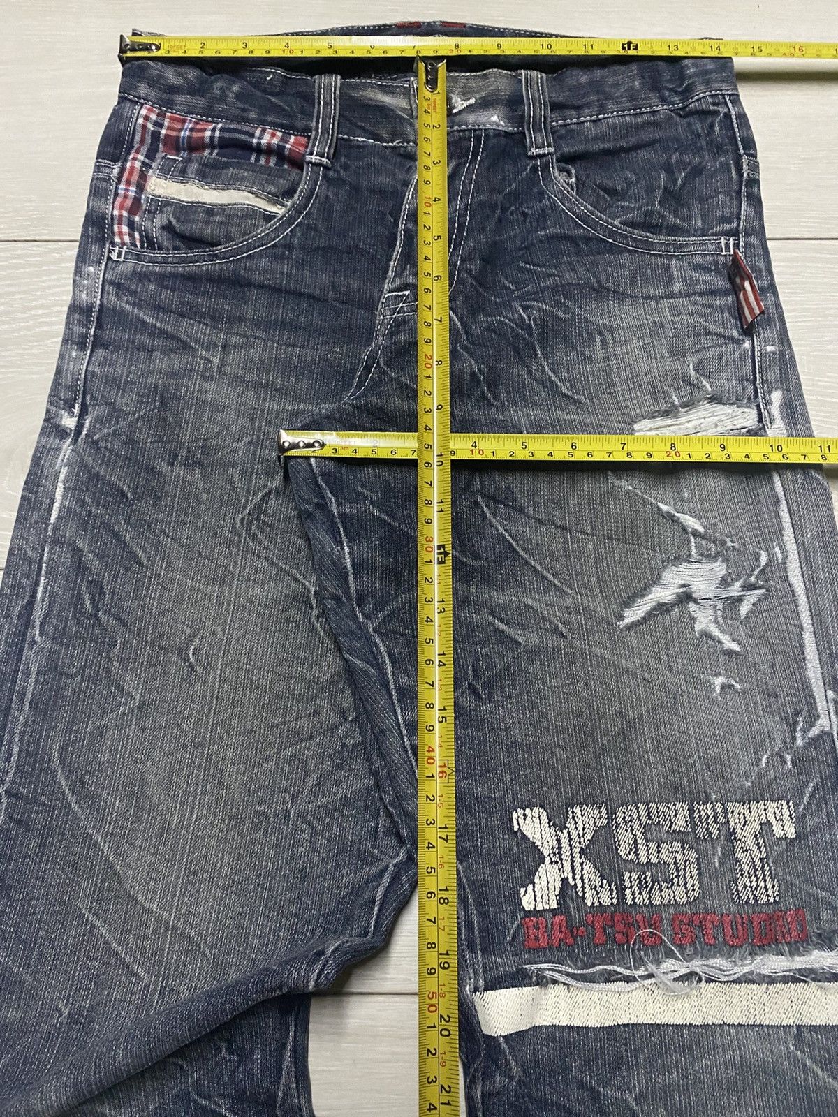 Universal Studios Vintage BA Tsu Studio Thunder Wash Print Distressed Slim Fit Size US 28 / EU 44 - 14 Thumbnail