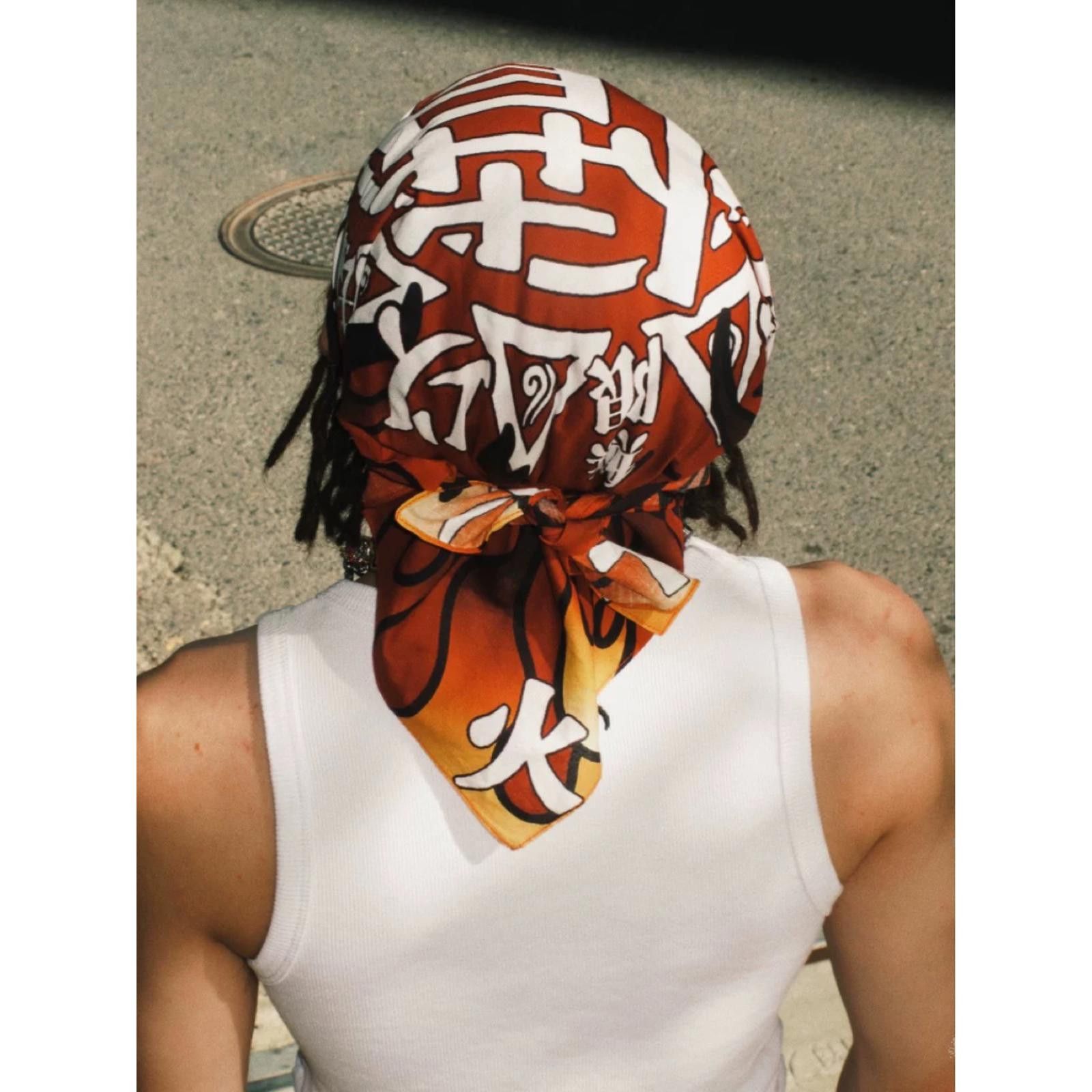 Japanese Brand Y2k Red Flame Scarf Bandana Chinese Character “Fèn” Graphic Size ONE SIZE - 3 Thumbnail