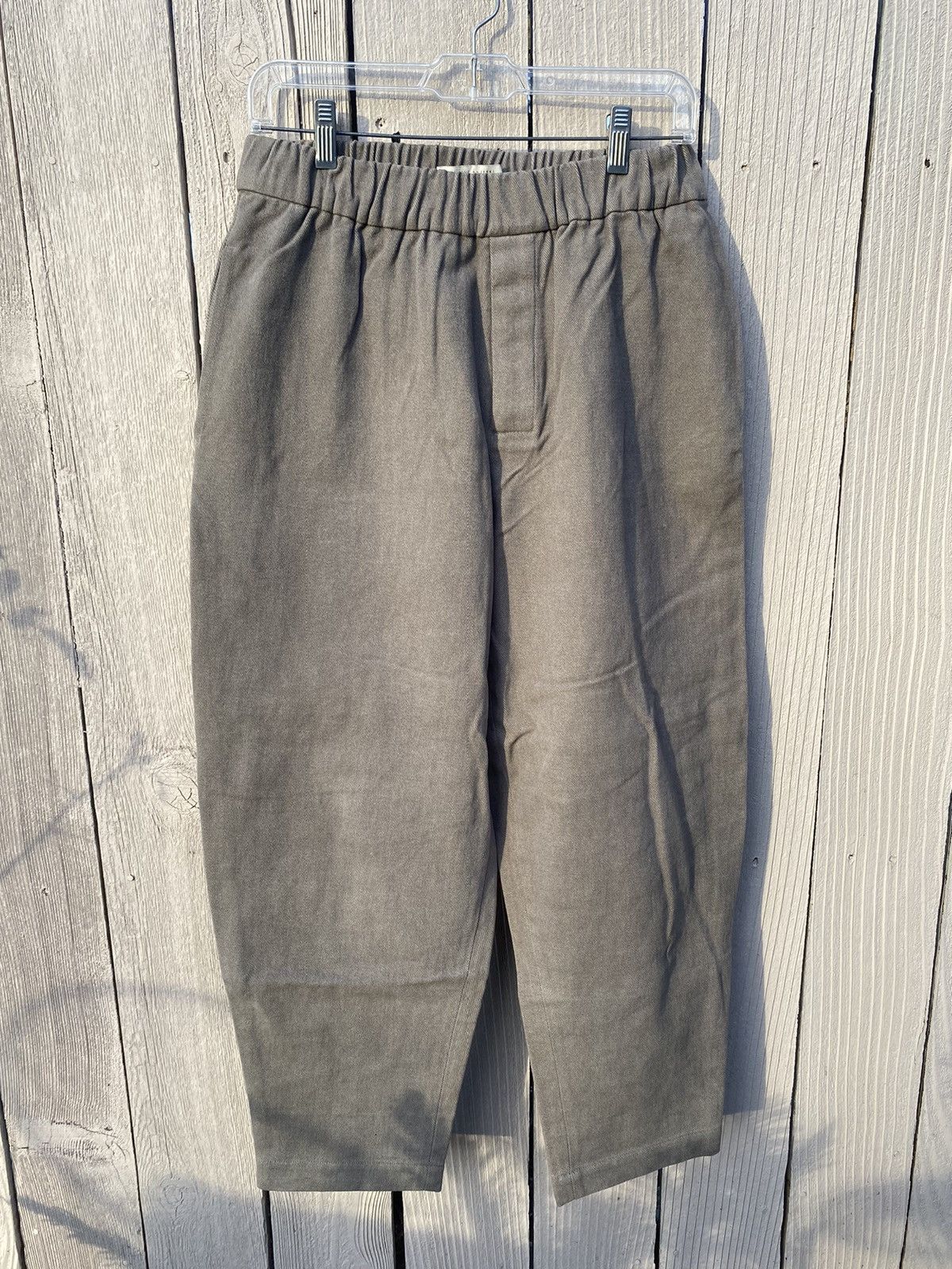 SIGNATURE ELASTIC PULL-UP TROUSER - COTTON EDITION - BROWN
