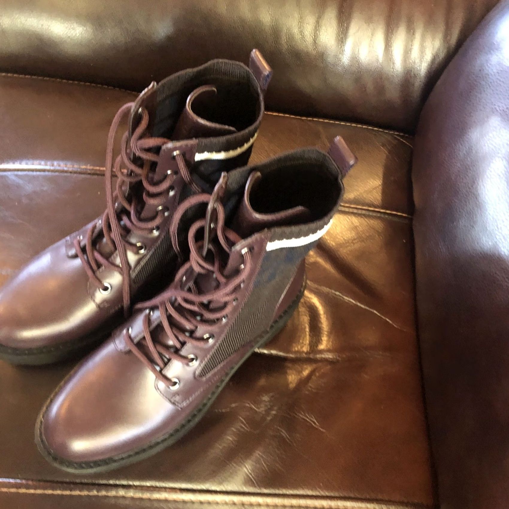 Tommy Hilfiger VINTAGE? no. TOMMY HILFIGER Tesse Boots Women’s 7M NEW without Box Size US 7 / IT 37 - 3 Thumbnail