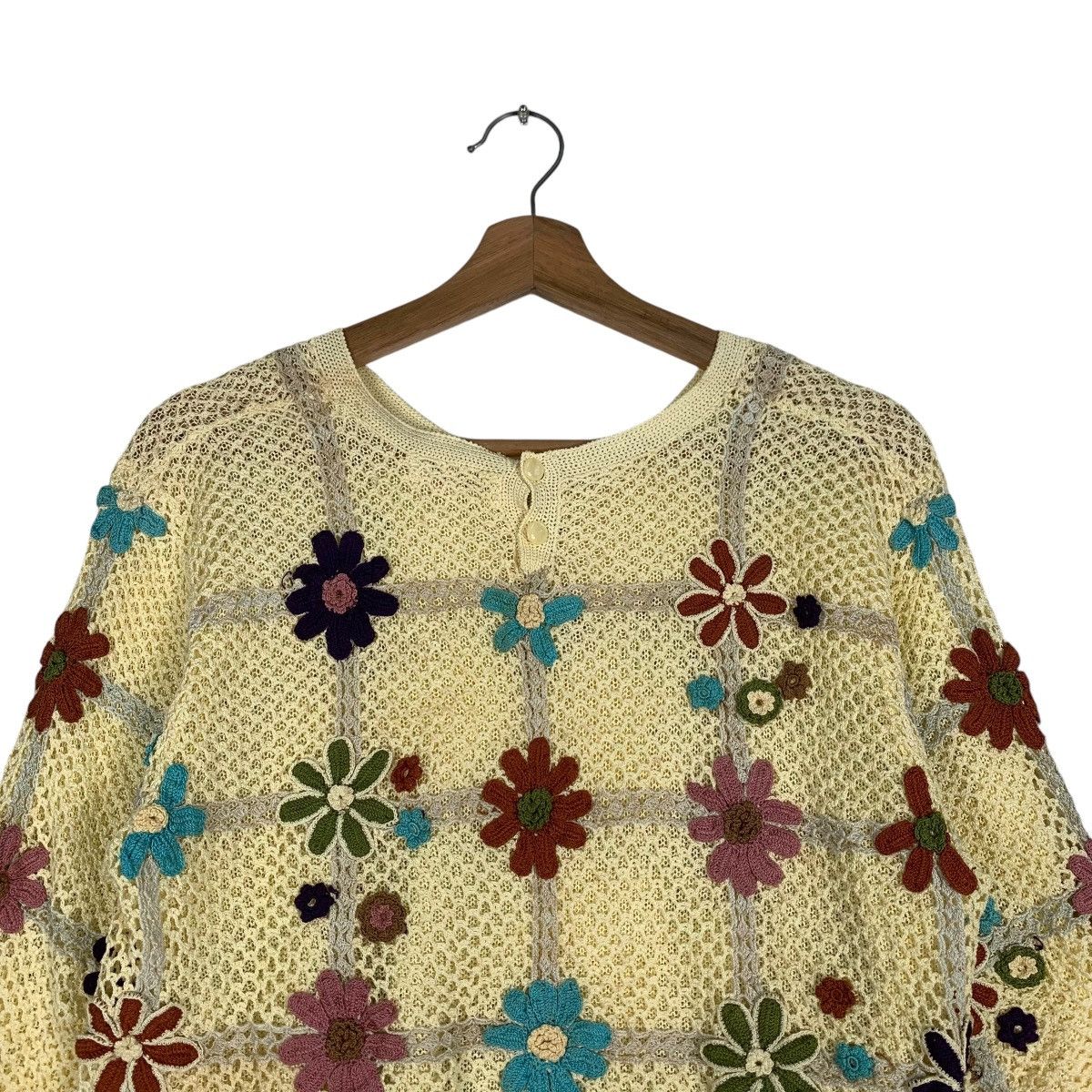 Japanese Brand VINTAGE JAPAN KNITWEAR FLOWER LOGO #1223-C55 Size S / US 4 / IT 40 - 2 Thumbnail