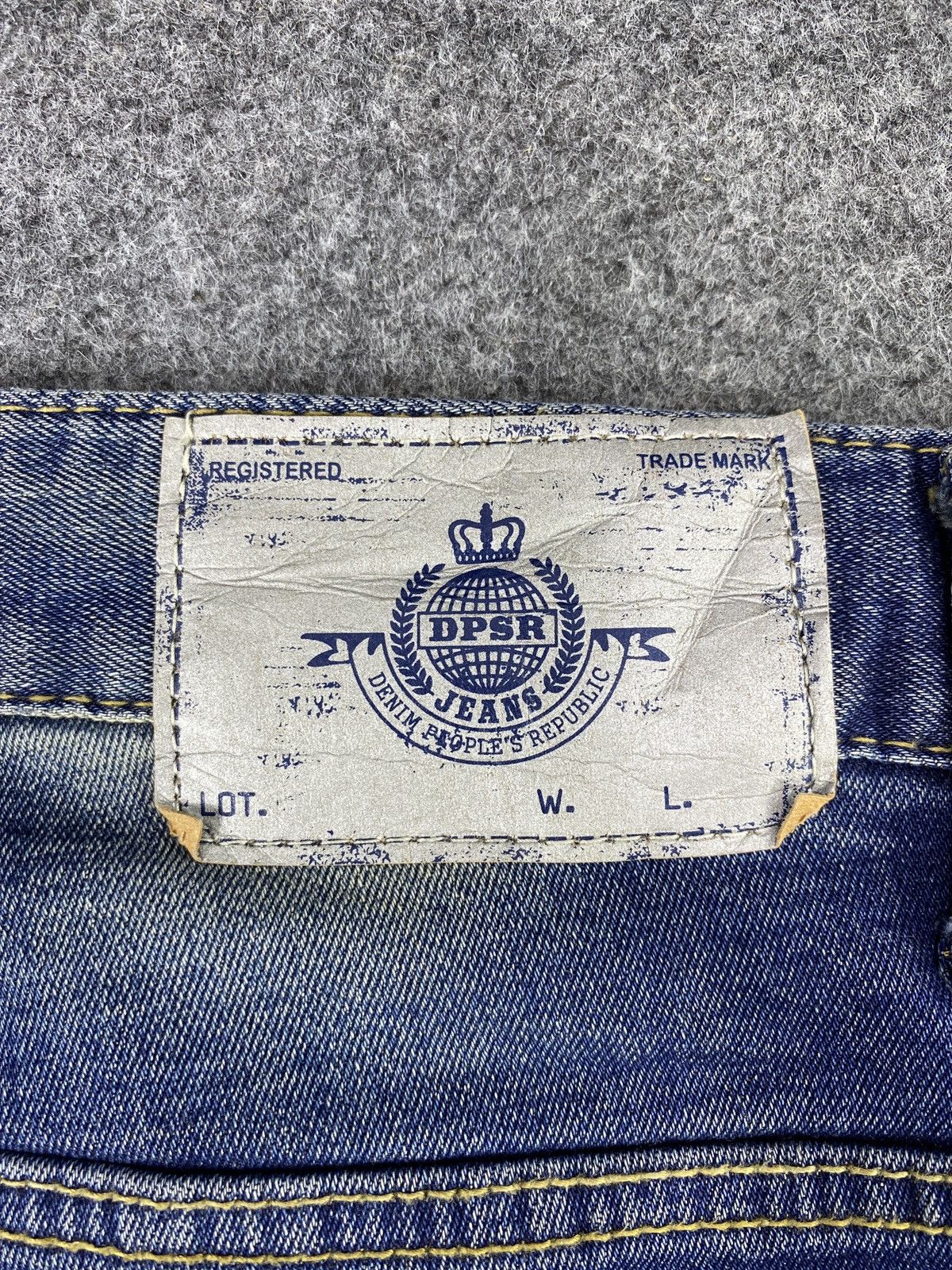 Japanese Brand Japanese Brand DPSR Distressed Blue Wash Denim - J1080 Size US 32 / EU 48 - 14 Thumbnail