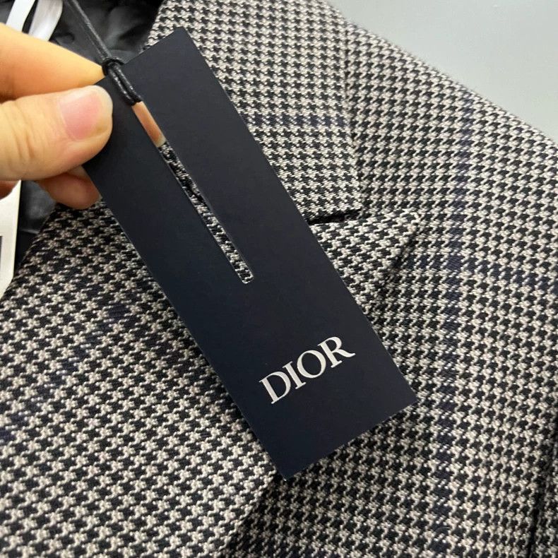 Dior Dior Thousand-bird checkered coat 2501-Nextarrow Size US M / EU 48-50 / 2 - 4 Thumbnail