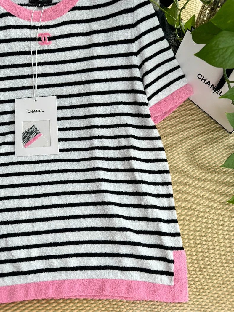 Chanel Chanel 24s new pink striped short-sleeved T-shirt Nextarrow Size XXS / US 00 / IT 34 - 4 Thumbnail
