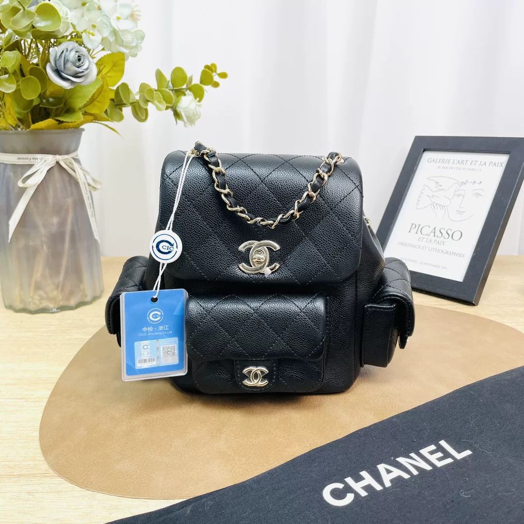 Chanel Pre-loved Bag Very good condition Size ONE SIZE - 1 Thumbnail