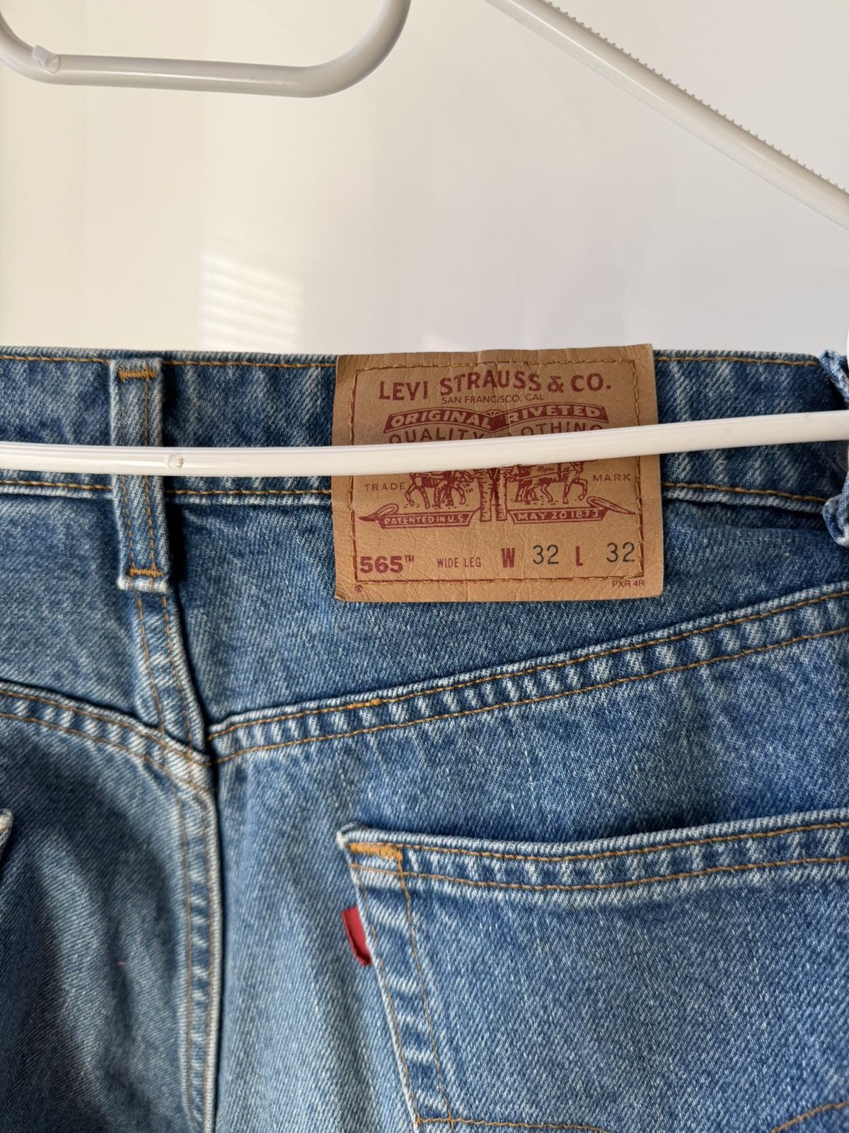 Levi's ‼️Vintage Levi’s Grey 565 Red Tab Denim Made in USA🇺🇸Jeans‼️ Size US 32 / EU 48 - 16 Thumbnail