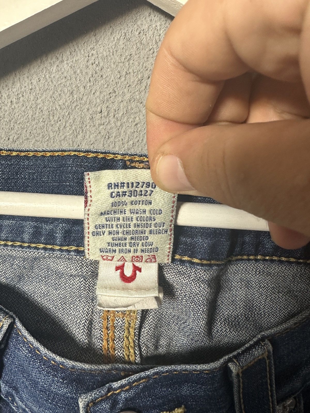 True Religion True Religion Distressed Jeans Size US 33 - 8 Thumbnail