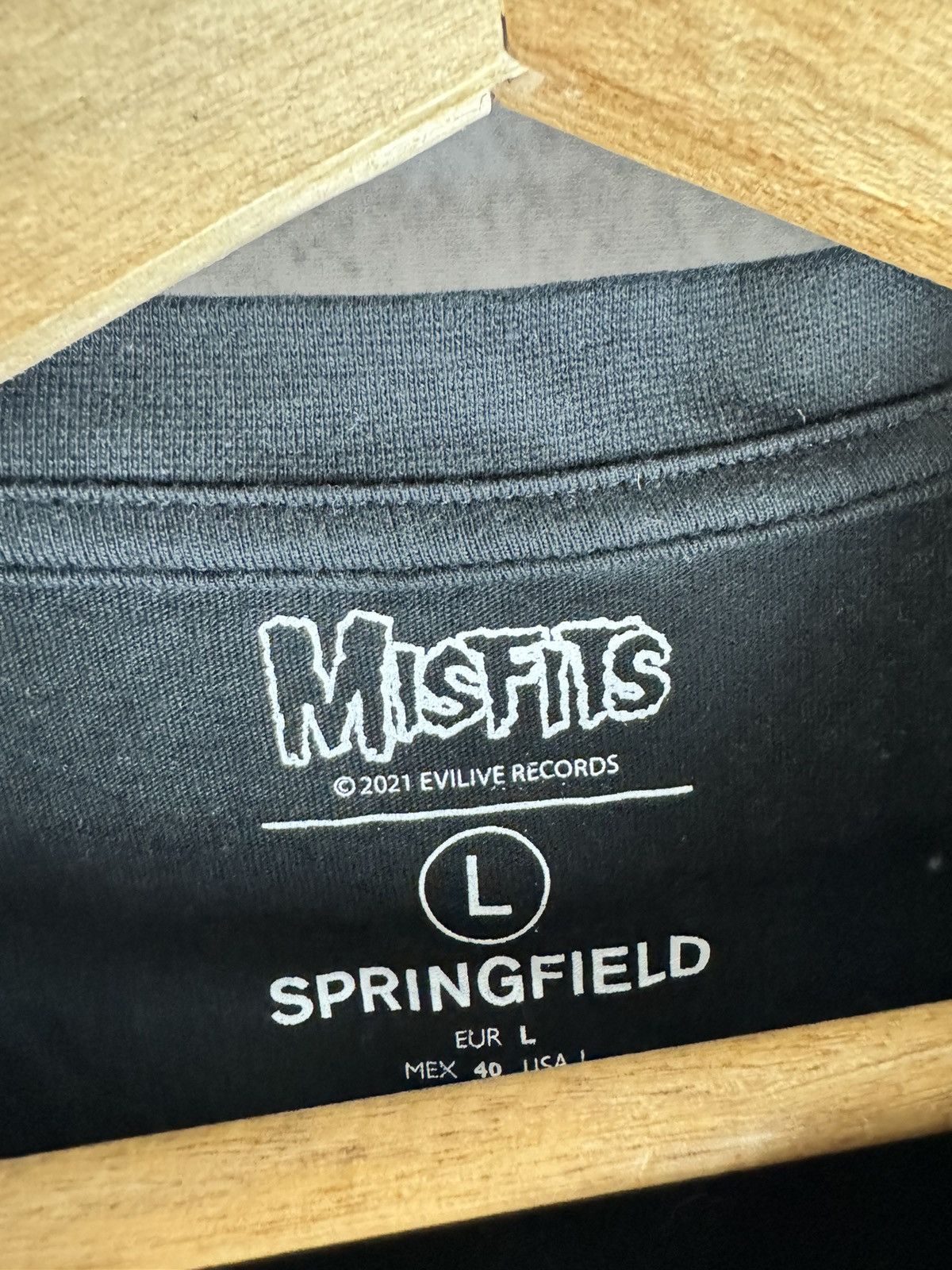Band Tees Vintage MISFITS PUNK ROCK T-shirt Japan style Size US L / EU 52-54 / 3 - 3 Thumbnail