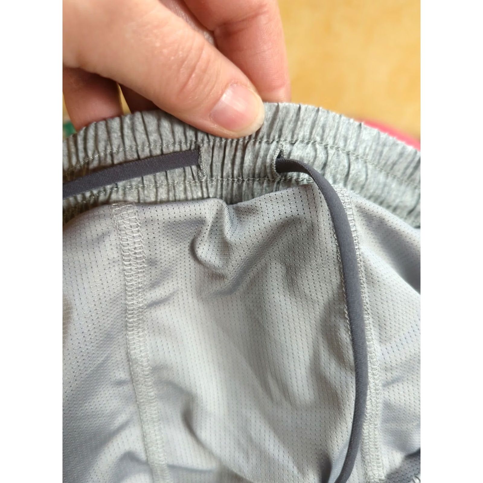 Vintage All In Motion Shorts Womens M Sage Green Built In Panty Elastic Waist Running & Jogging 30 in Waist 15" 5" Inseam NWOT Size 30" / US 8 / IT 44 - 8 Thumbnail