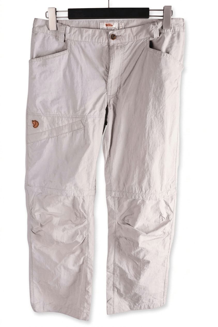 Fjallraven Women's Fjallraven Outdoor Hiking Cargo Pants Grey W34 L28 Size 34" / US 12 / IT 48 - 1 Thumbnail