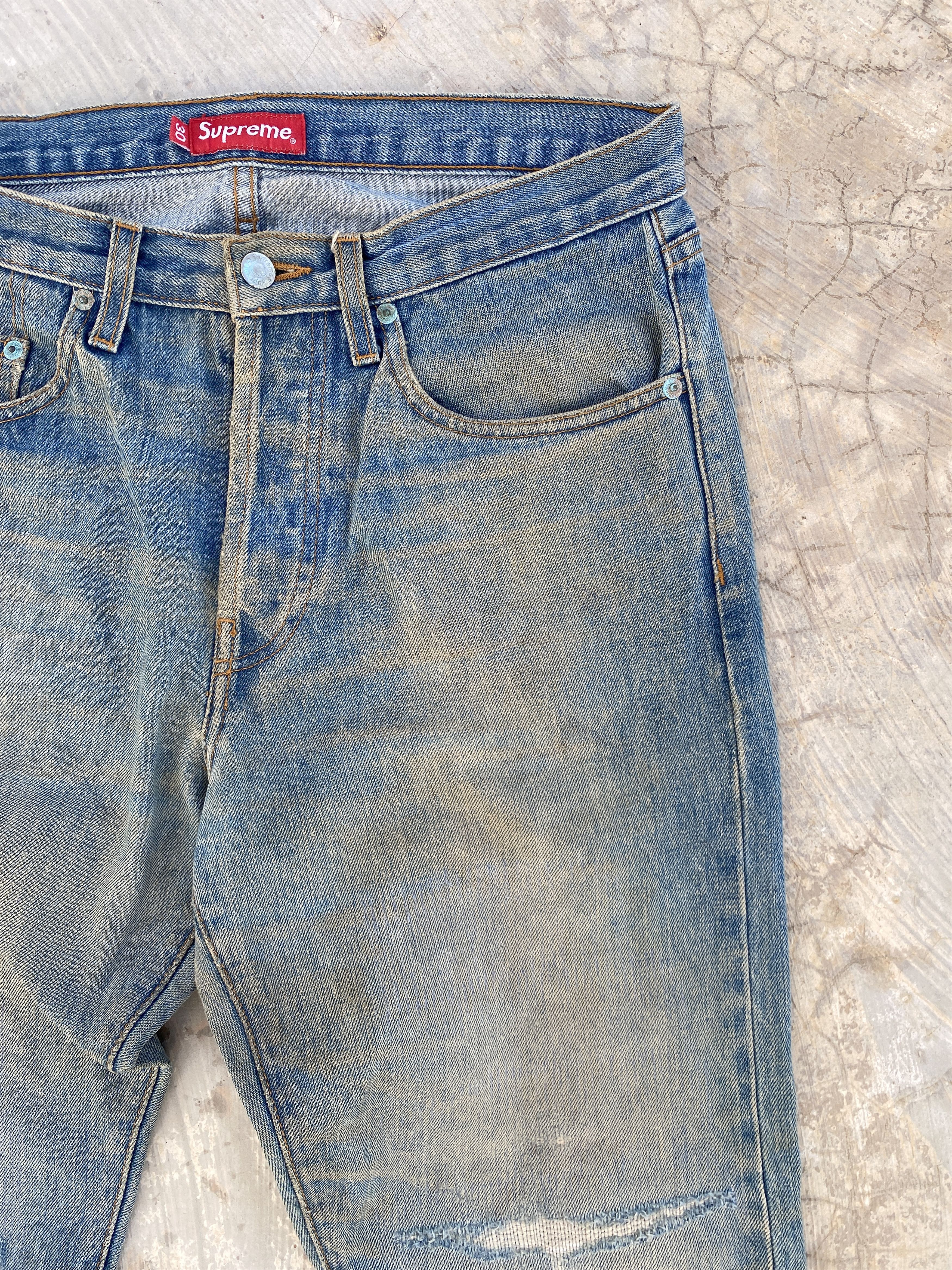 Supreme Supreme Dirty Light Wash Selvedge Jeans Size US 30 / EU 46 - 3 Thumbnail