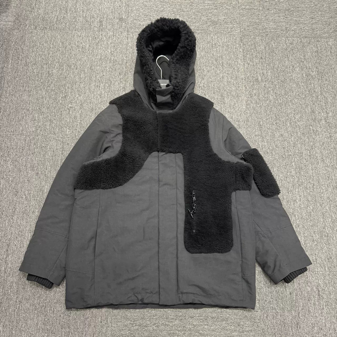 Louis Vuitton Louis Vuitton LV Patchwork Parka Size US M / EU 48-50 / 2 - 1 Thumbnail