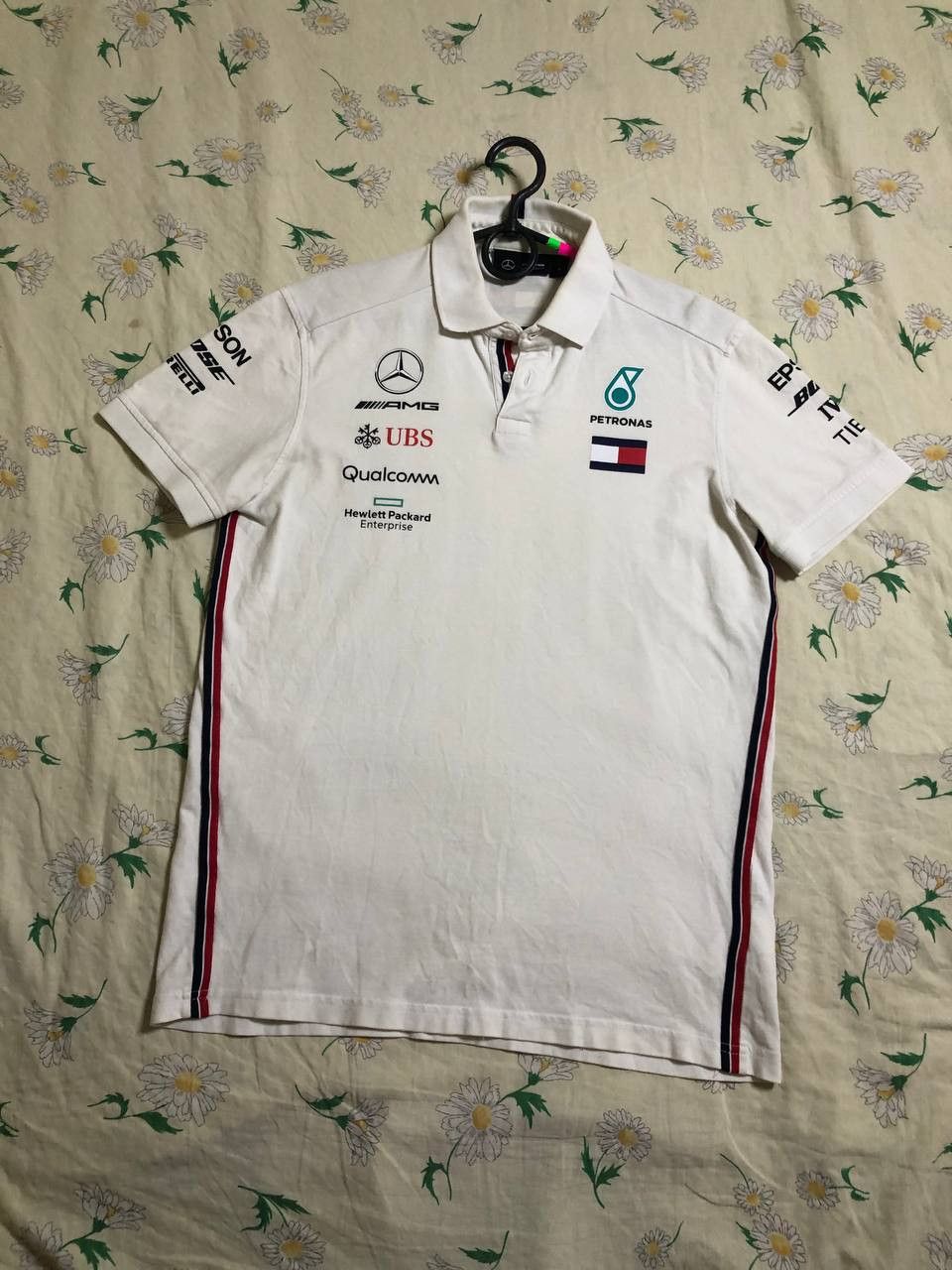 Tommy Hilfiger Tommy Hilfiger Petronas AMG Polo Shirt Mens Large White Fl Size US S / EU 44-46 / 1 - 1 Thumbnail