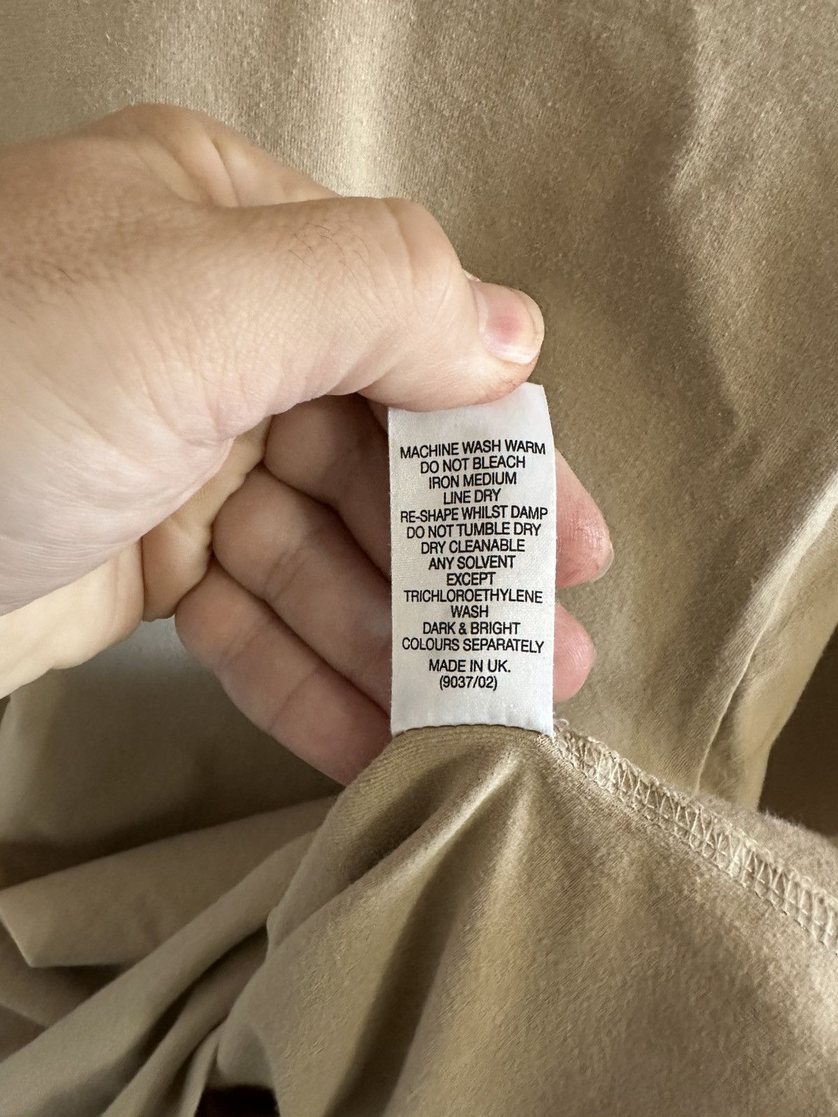 Burberry Burberry size fits M Size US M / EU 48-50 / 2 - 7 Thumbnail