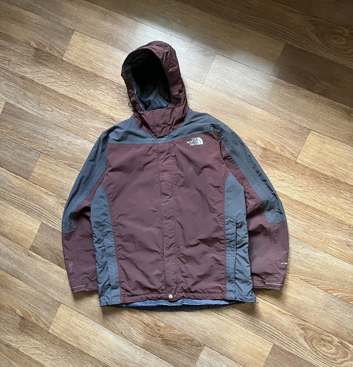 The North Face Vintage The North Face HyVent Outdoor Windbreaker Jacket Size US L / EU 52-54 / 3 - 2 Thumbnail