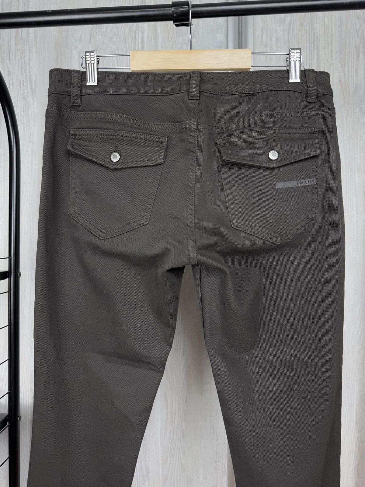 Prada PRADA DARK BROWN COTTON STRAIGHT FIT LOGO CROPPED ZIP JEANS Size 30" / US 8 / IT 44 - 2 Thumbnail