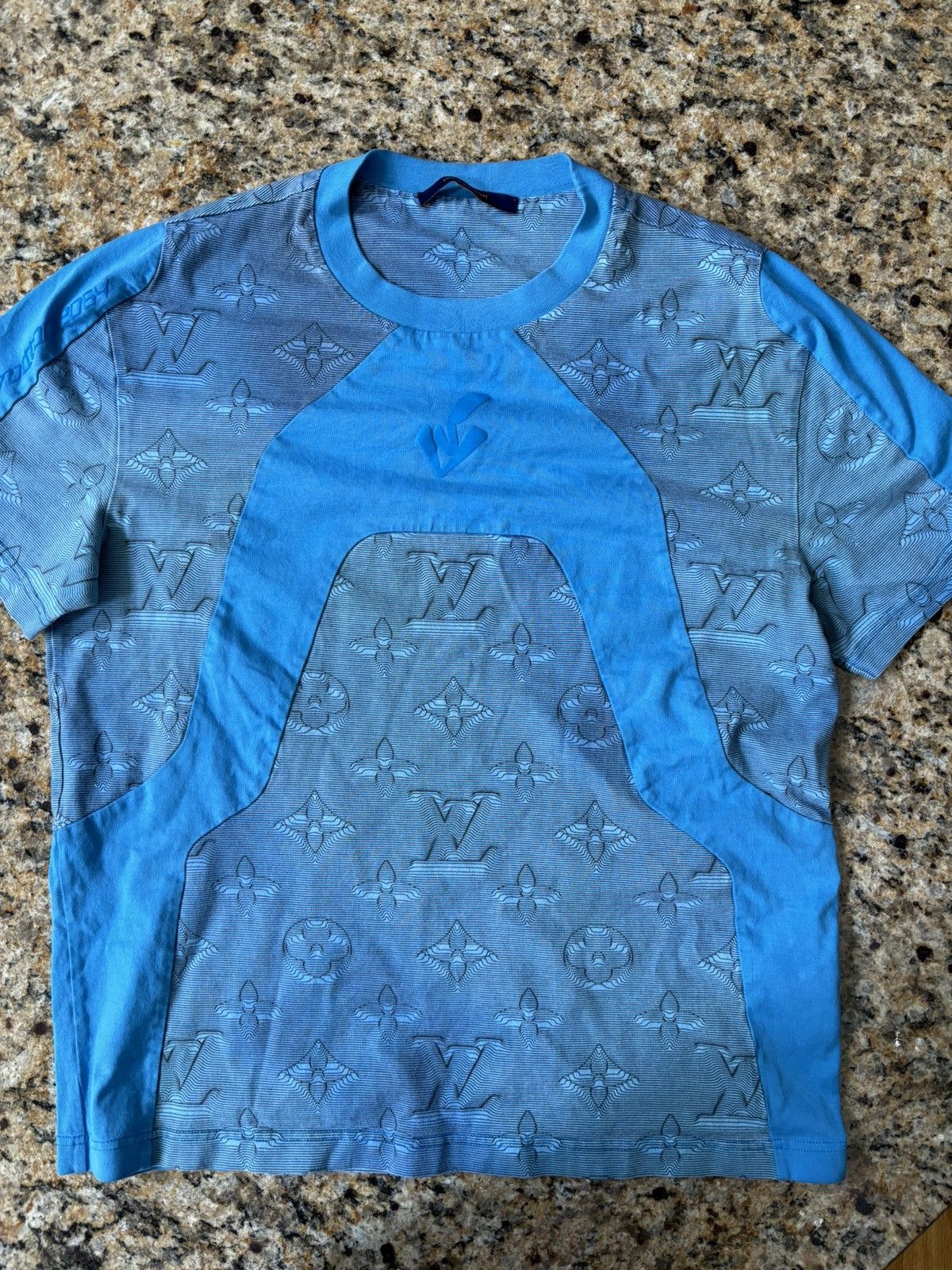 Louis Vuitton Blue LV Shirt Size US S / EU 44-46 / 1 - 1 Thumbnail