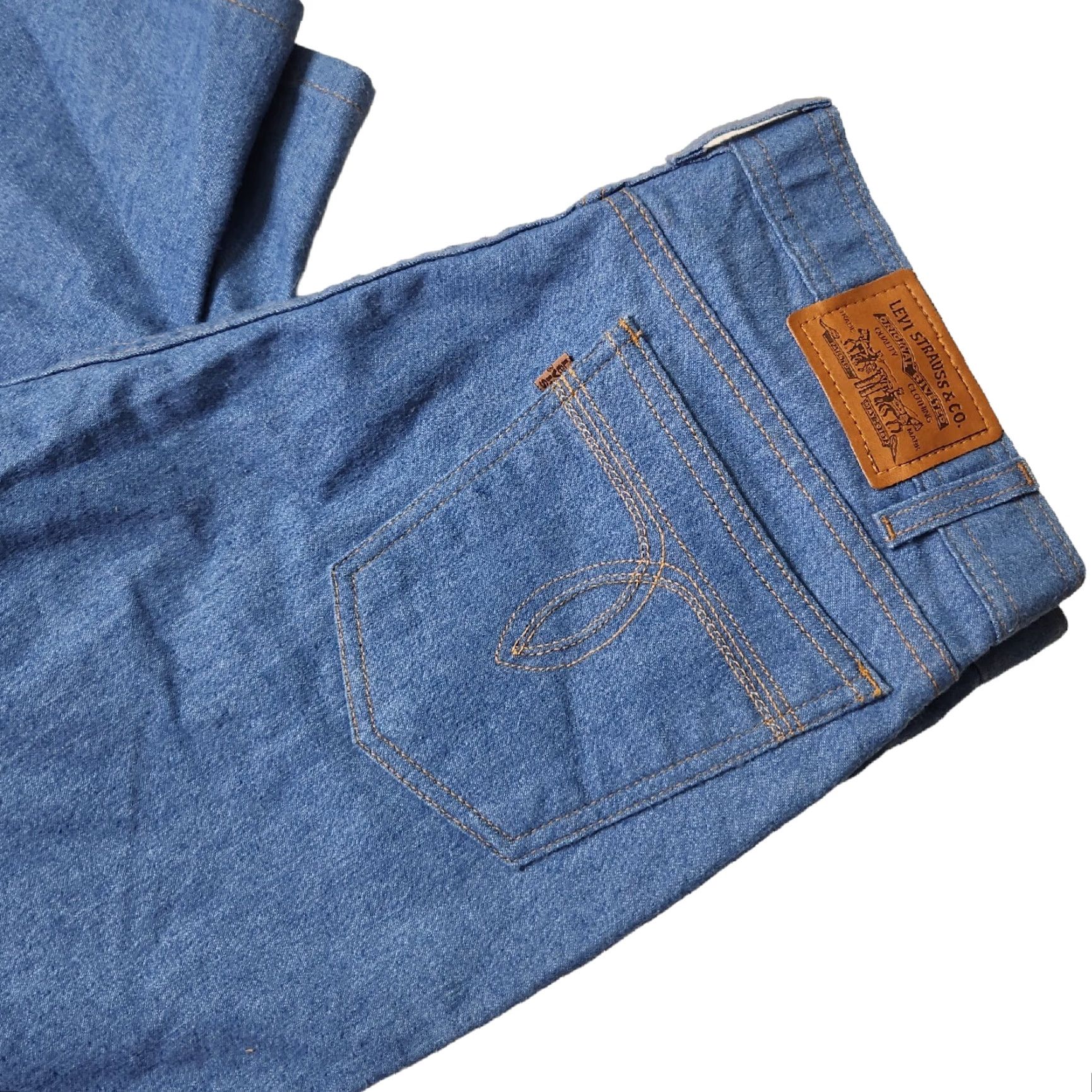 Levi's VINTAGE Levi's Western Jeans Pant Blue Light Denim 38x32 Jeans 80s 70s Mens Straight Brown Tab Orange Stitch Denim Sz 38x32 Size US 38 / EU 54 - 6 Thumbnail