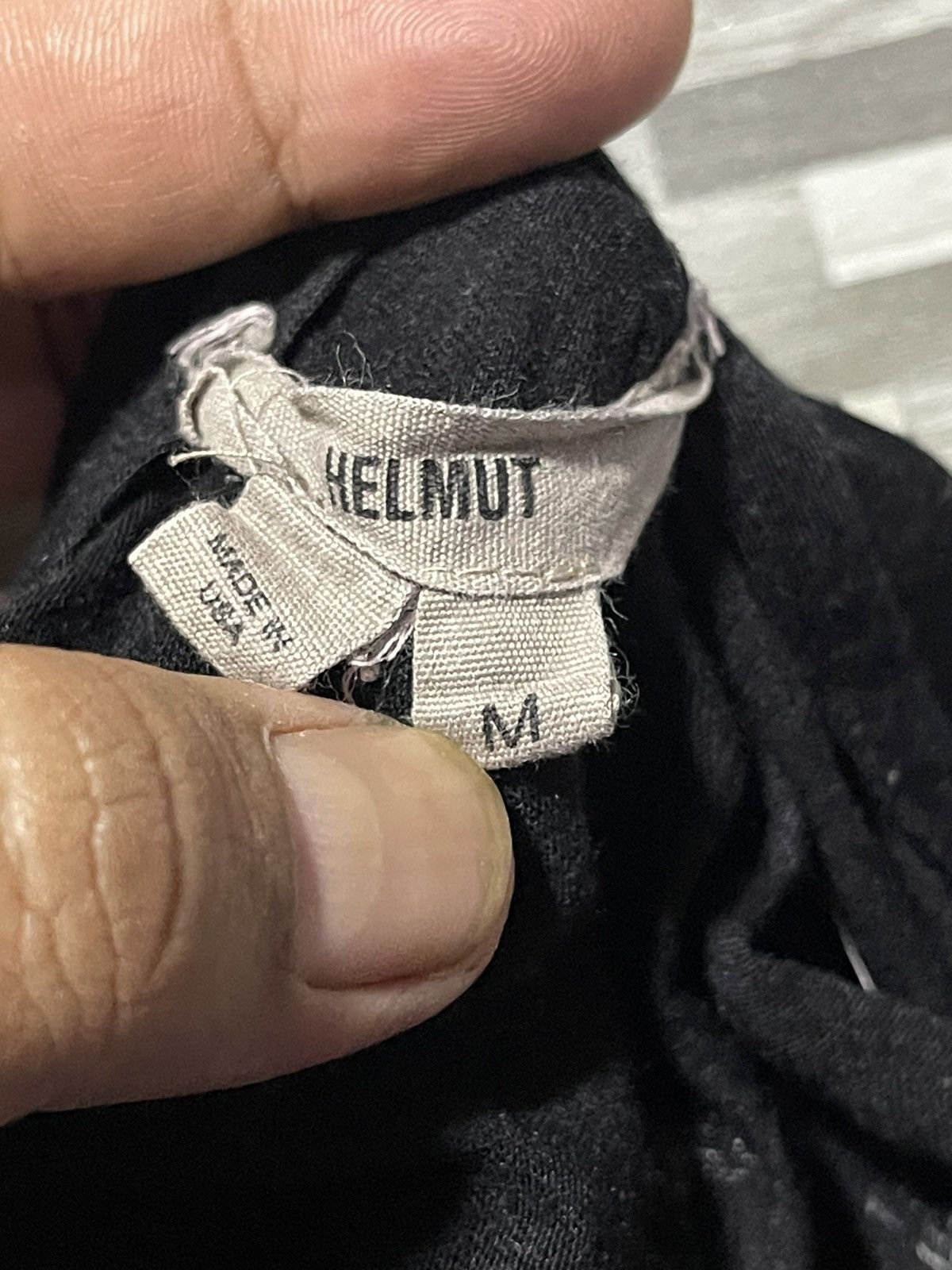 Helmut Lang Helmut Lang Distressed Tshirt Size M / US 6-8 / IT 42-44 - 6 Thumbnail