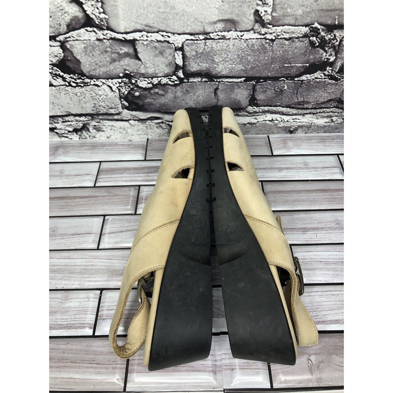 Other ZANTE Beige Tan Nubuck Leather Casual Wedge Strap Sandals Wo Size US 8.5 / IT 38.5 - 14 Thumbnail