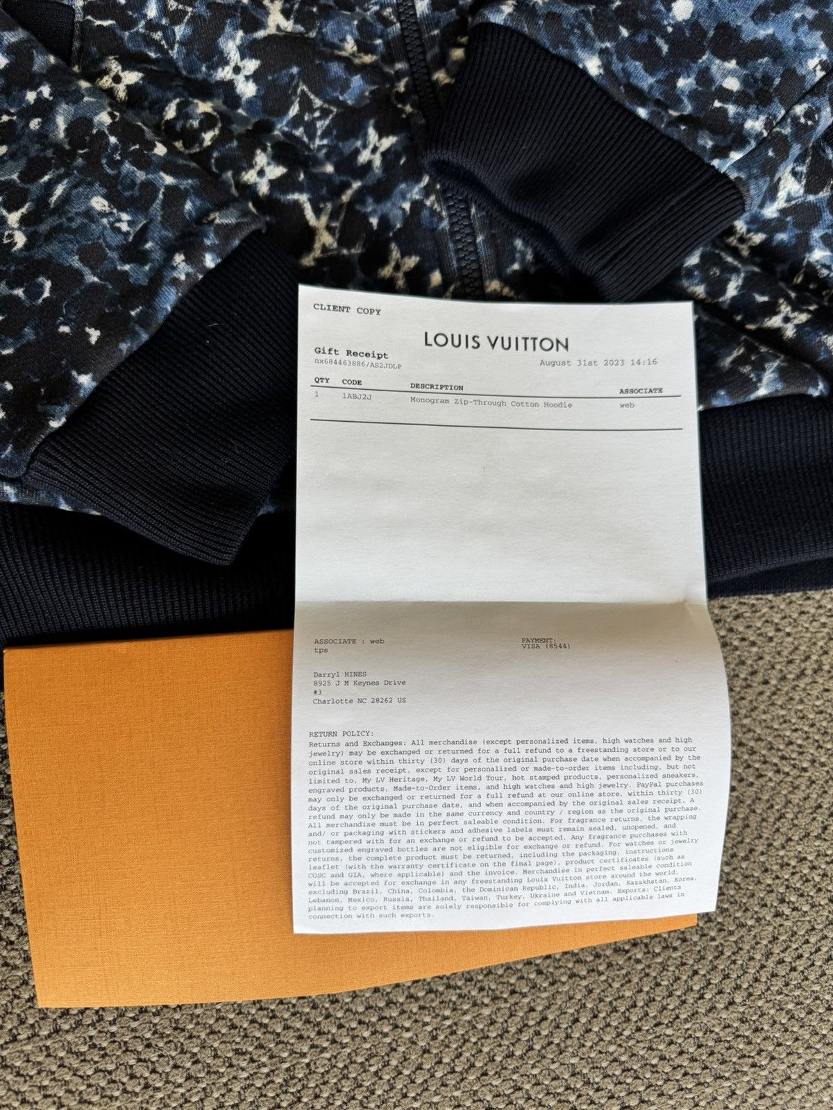Louis Vuitton Louis Vuitton All Over Monogram Full Zip Hoodie Sz XL Size US XL / EU 56 / 4 - 2 Thumbnail
