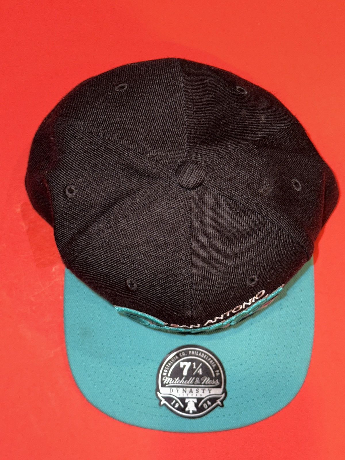 Mitchell & Ness San Antonio Spurs Mitchell & Ness NBA Fitted 7 1/4 Flat Hat Size ONE SIZE - 7 Thumbnail