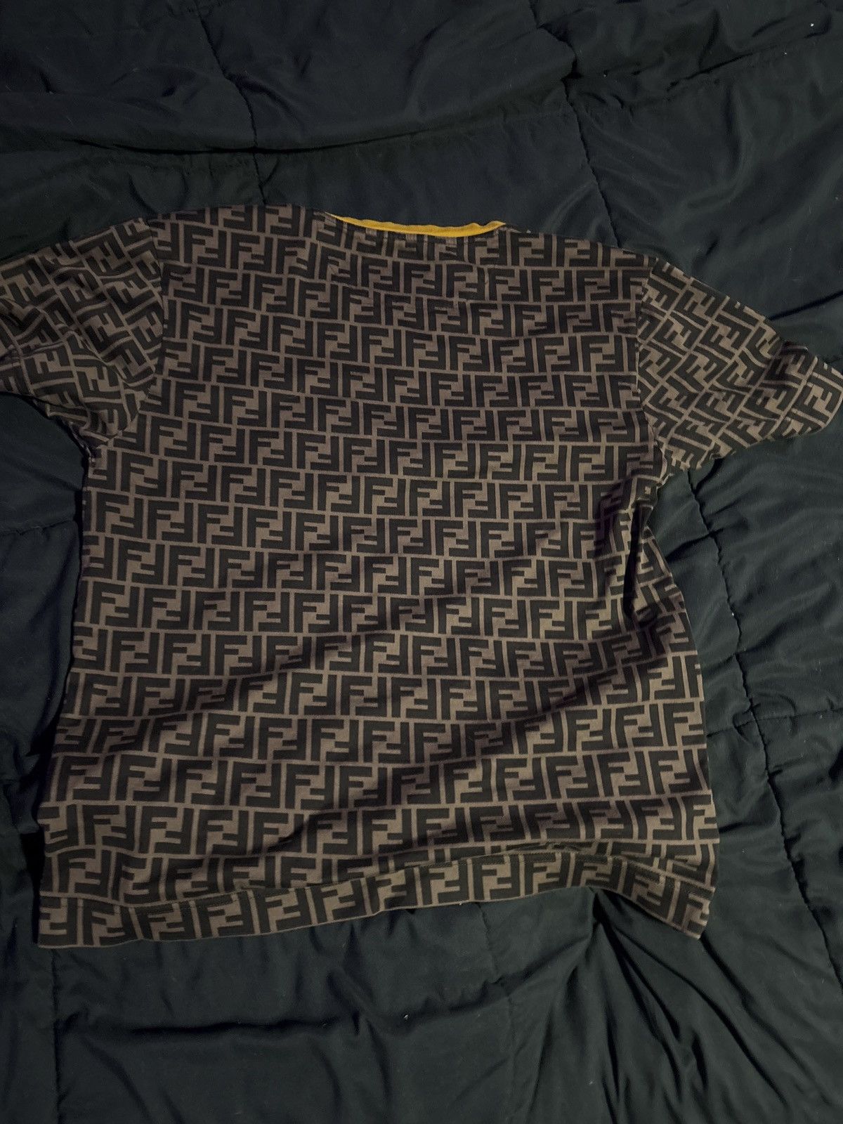 Fendi All Over Ff Fendi T-Shit / Tee Size US S / EU 44-46 / 1 - 1 Thumbnail