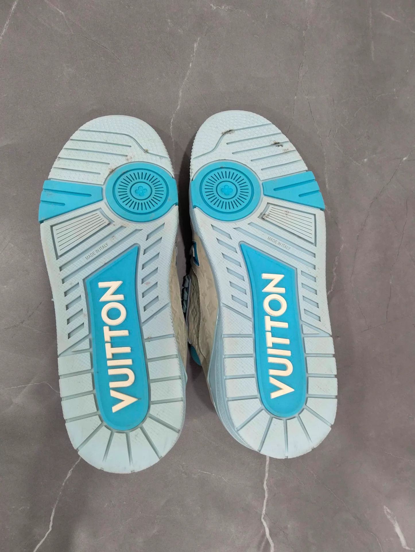 Louis Vuitton Louis Vuitton Trainer Tyler Blue 40.5 95 New Size US 7.5 / EU 40-41 - 6 Thumbnail
