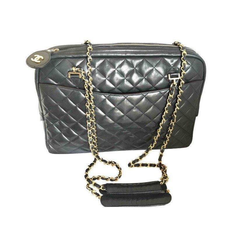 Chanel Vintage CHANEL black lamb leather large bag with cc pull Size ONE SIZE - 1 Thumbnail