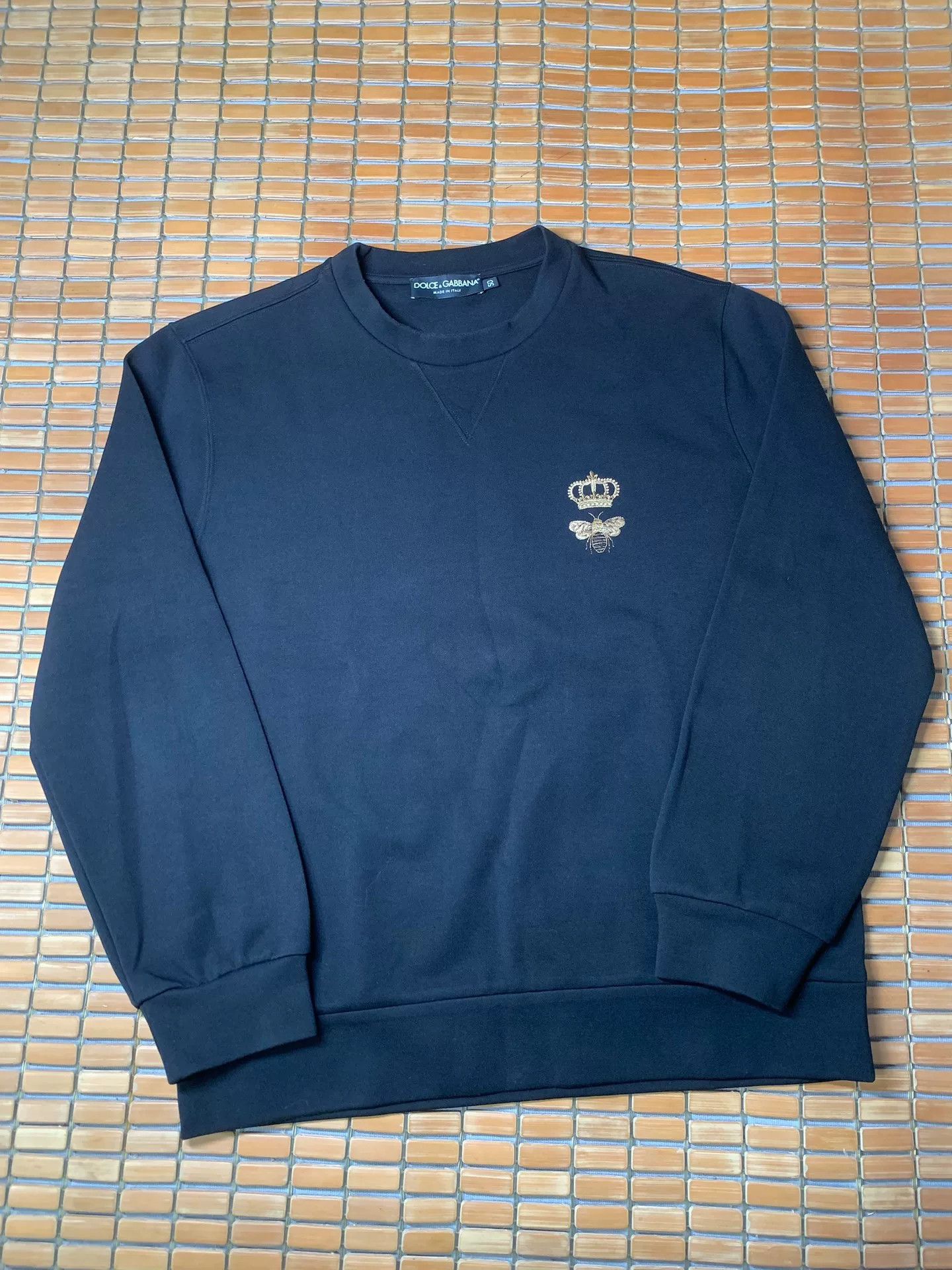 Dolce & Gabbana Dolce & Gabbana Crown Bee Embroidery Sweatshirt Size US M / EU 48-50 / 2 - 1 Thumbnail