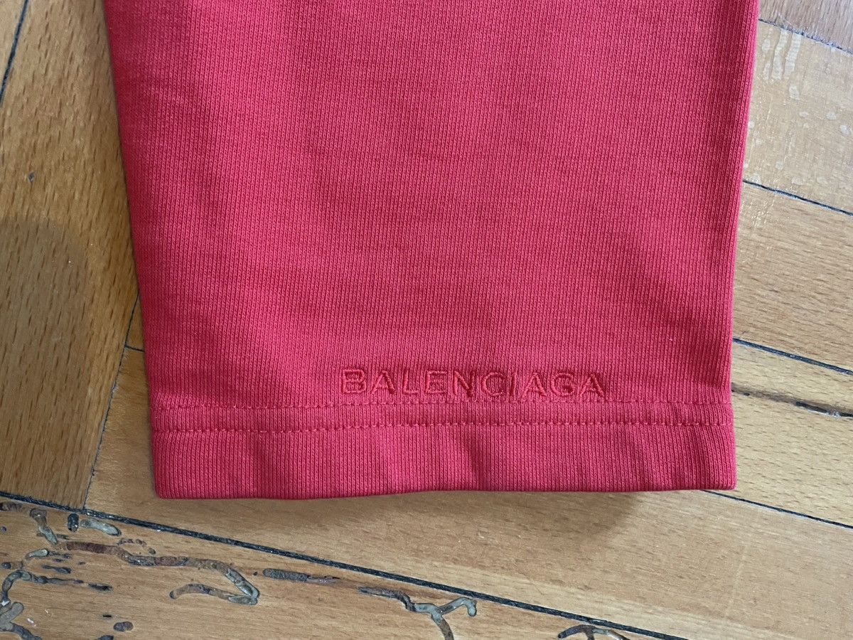 Balenciaga Balenciaga Red Boxy Cropped Hoodie Size US XXL / EU 58 / 5 - 4 Thumbnail
