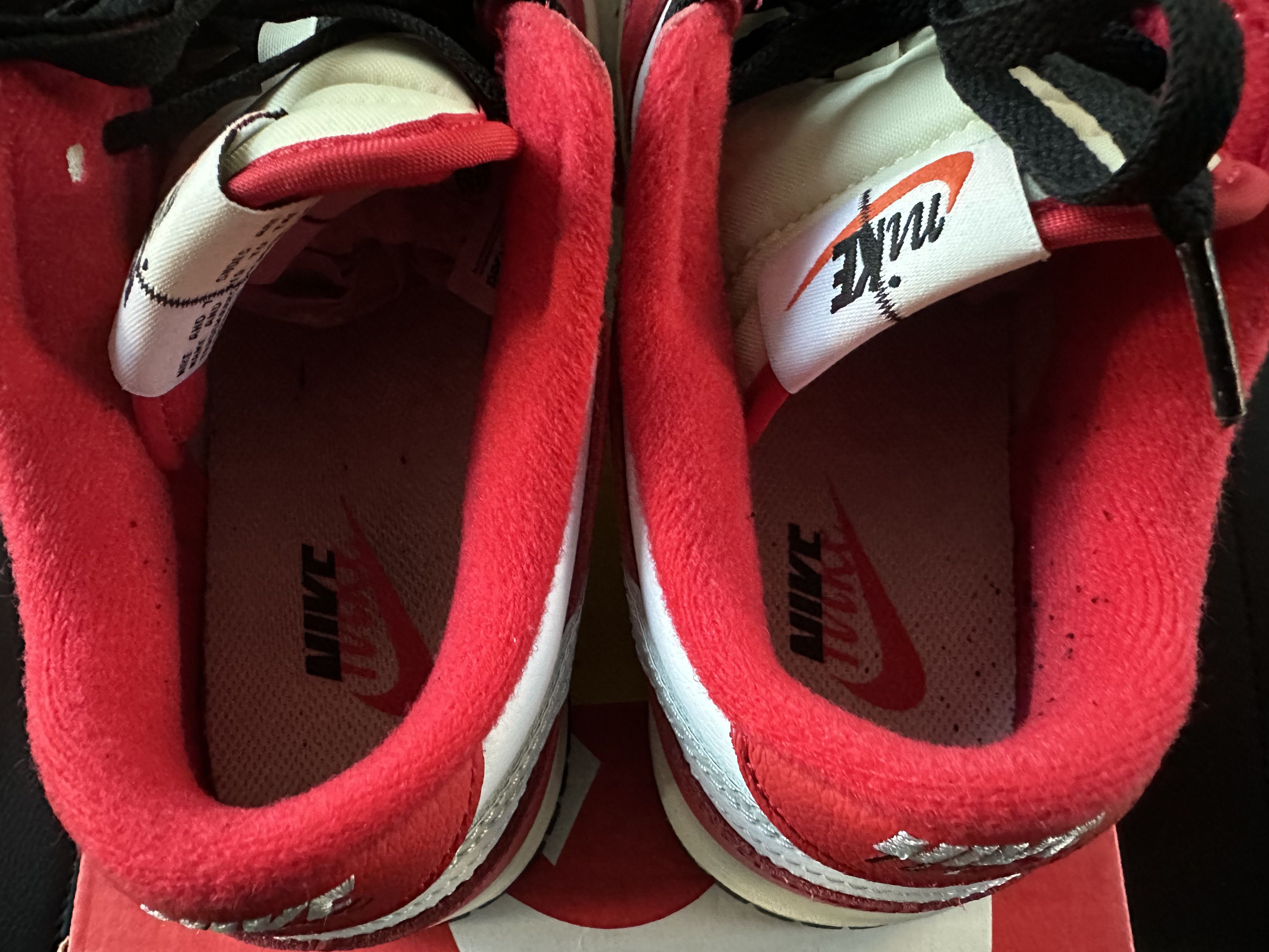 Jordan Brand × Nike PREOWNED NIKE DUNK LOW RETRO PRM "CHICAGO SPLIT" Size US 6 / EU 39 - 12 Thumbnail