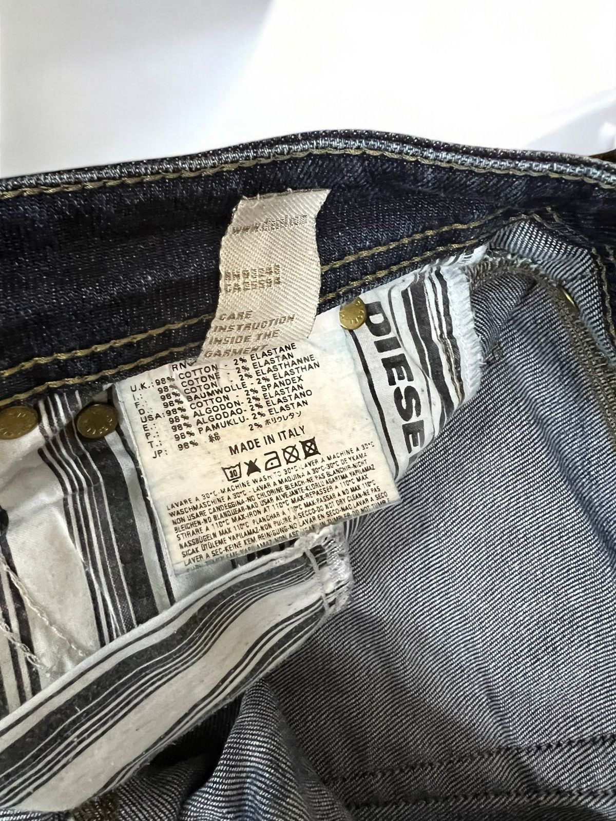 Diesel Diesel Ronhy straight jeans size W27 L34 Size 27" / US 4 / IT 40 - 7 Thumbnail