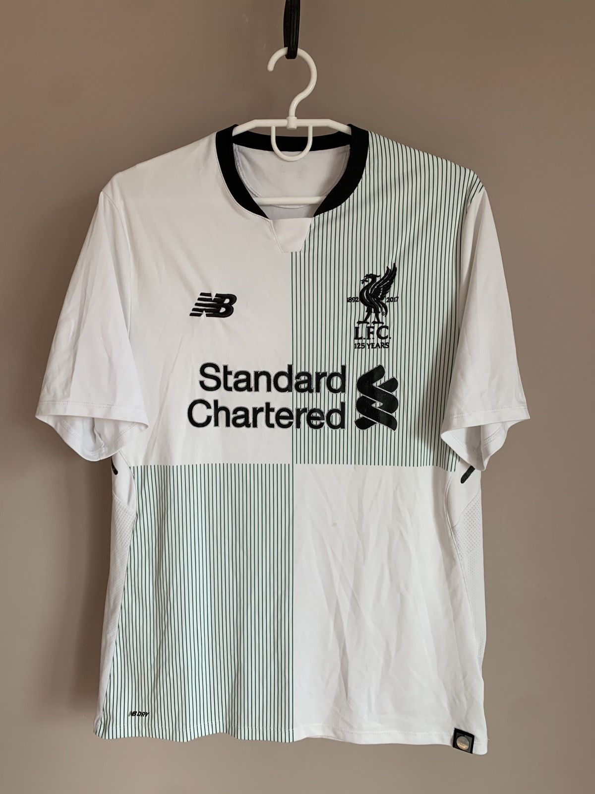 New Balance Liverpool 2017 Away Football Shirt New Balance Soccer Sz S Size US S / EU 44-46 / 1 - 1 Thumbnail