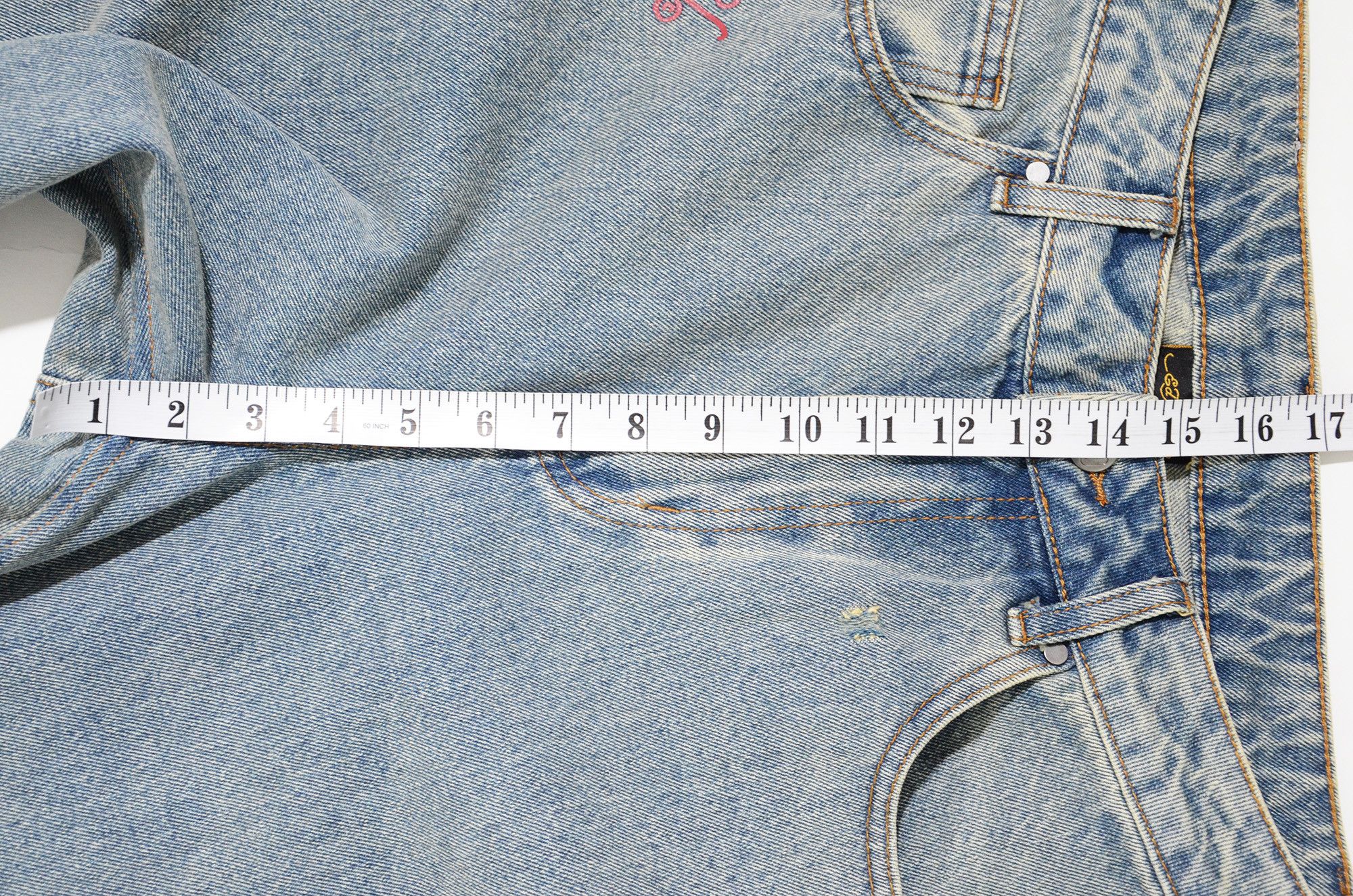 Ed Hardy [Tiny Flaw & Wrong Size Tag] Ed Hardy Jeans Wide Leg Size US 31 - 14 Thumbnail