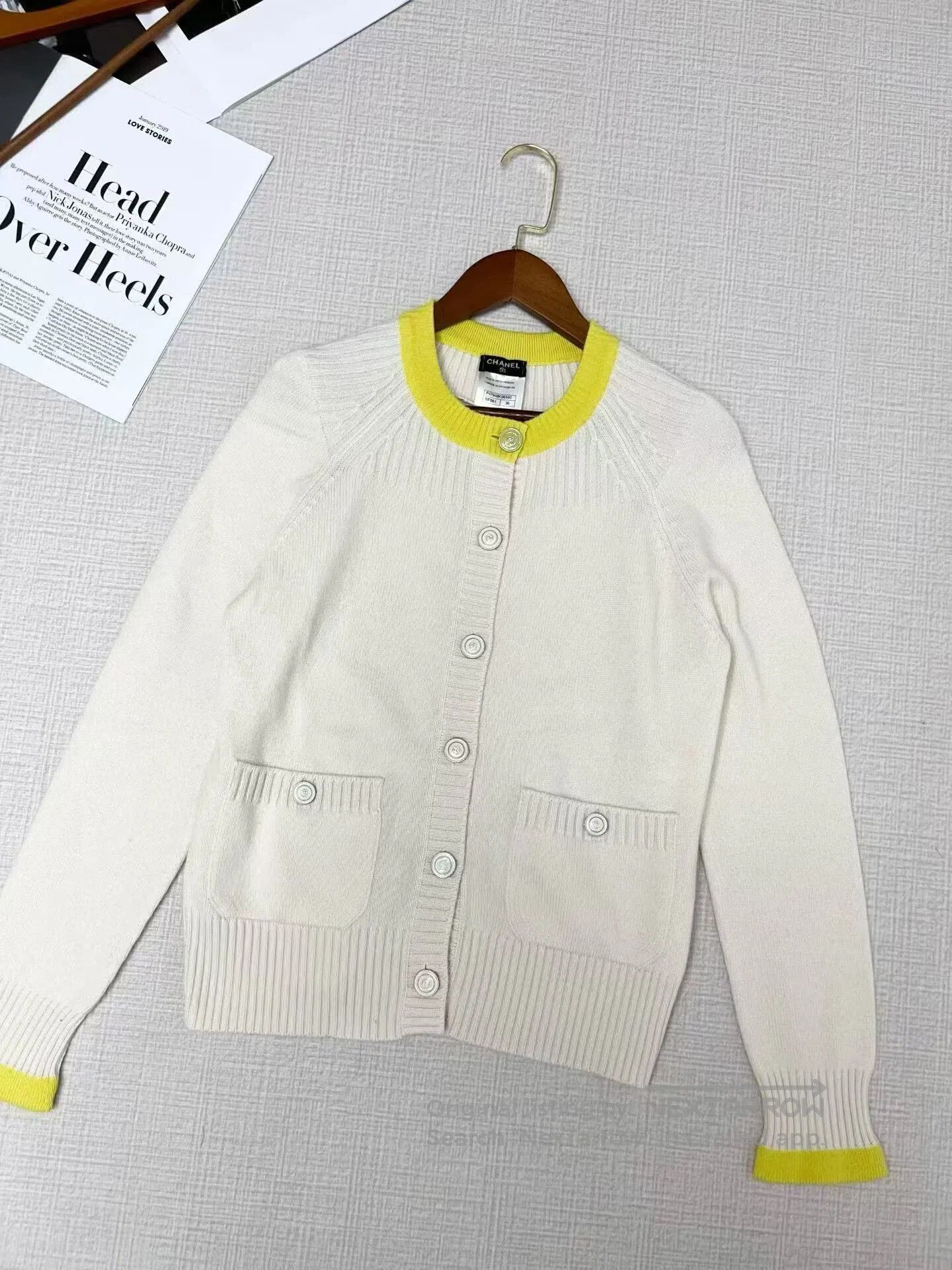 Chanel Chanel Cardigan Sweater with Yellow Trim. Size XS / US 0-2 / IT 36-38 - 2 Thumbnail