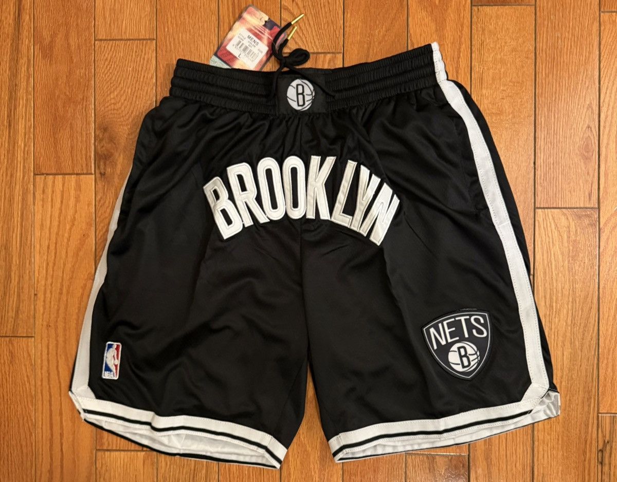 NBA Brooklyn Nets custom shorts large Size US 36 / EU 52 - 1 Thumbnail