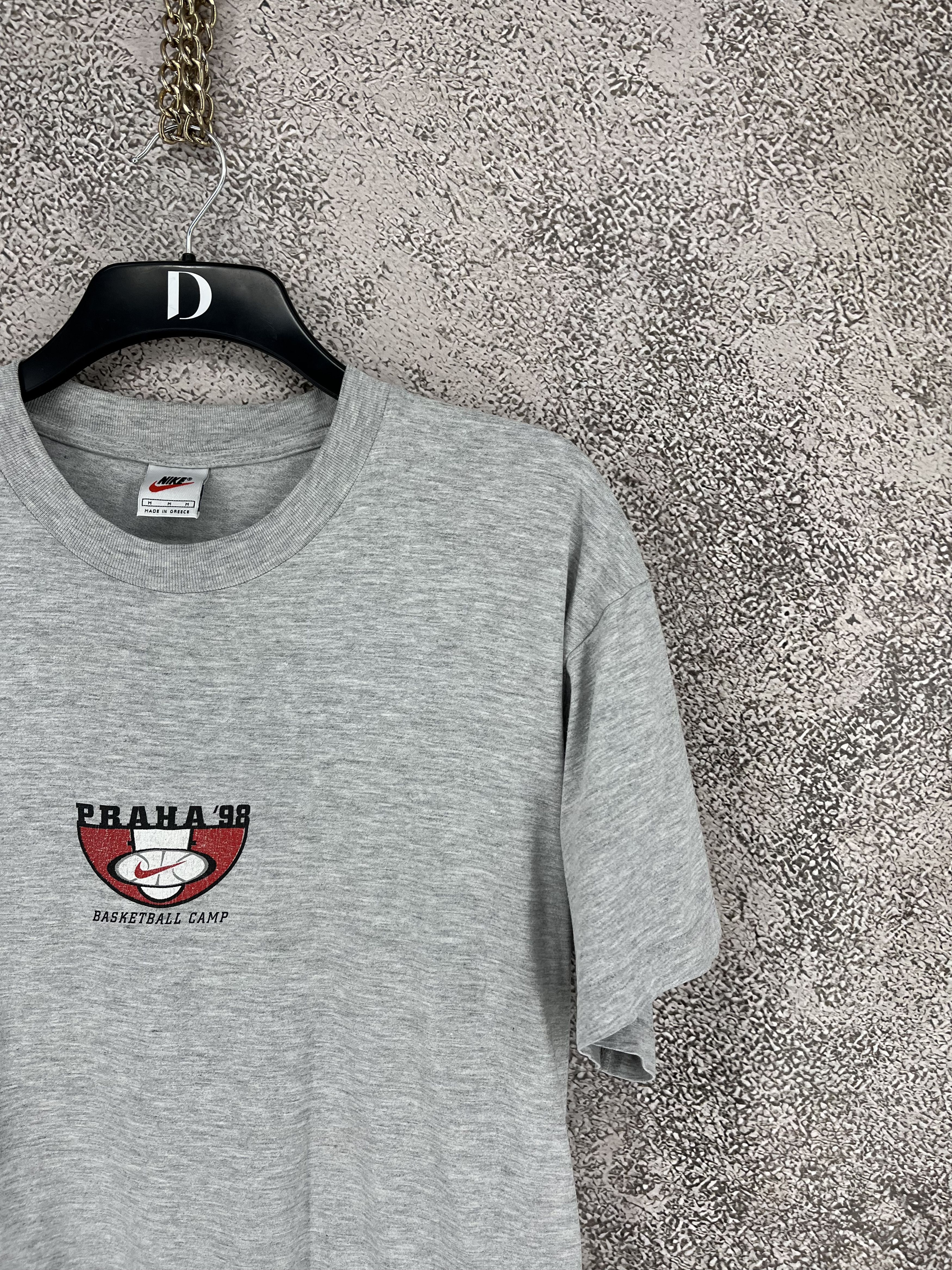 Nike Vintage 90s Praha 98 Basketball Camp T-Shirt M Grey Size US M / EU 48-50 / 2 - 5 Thumbnail