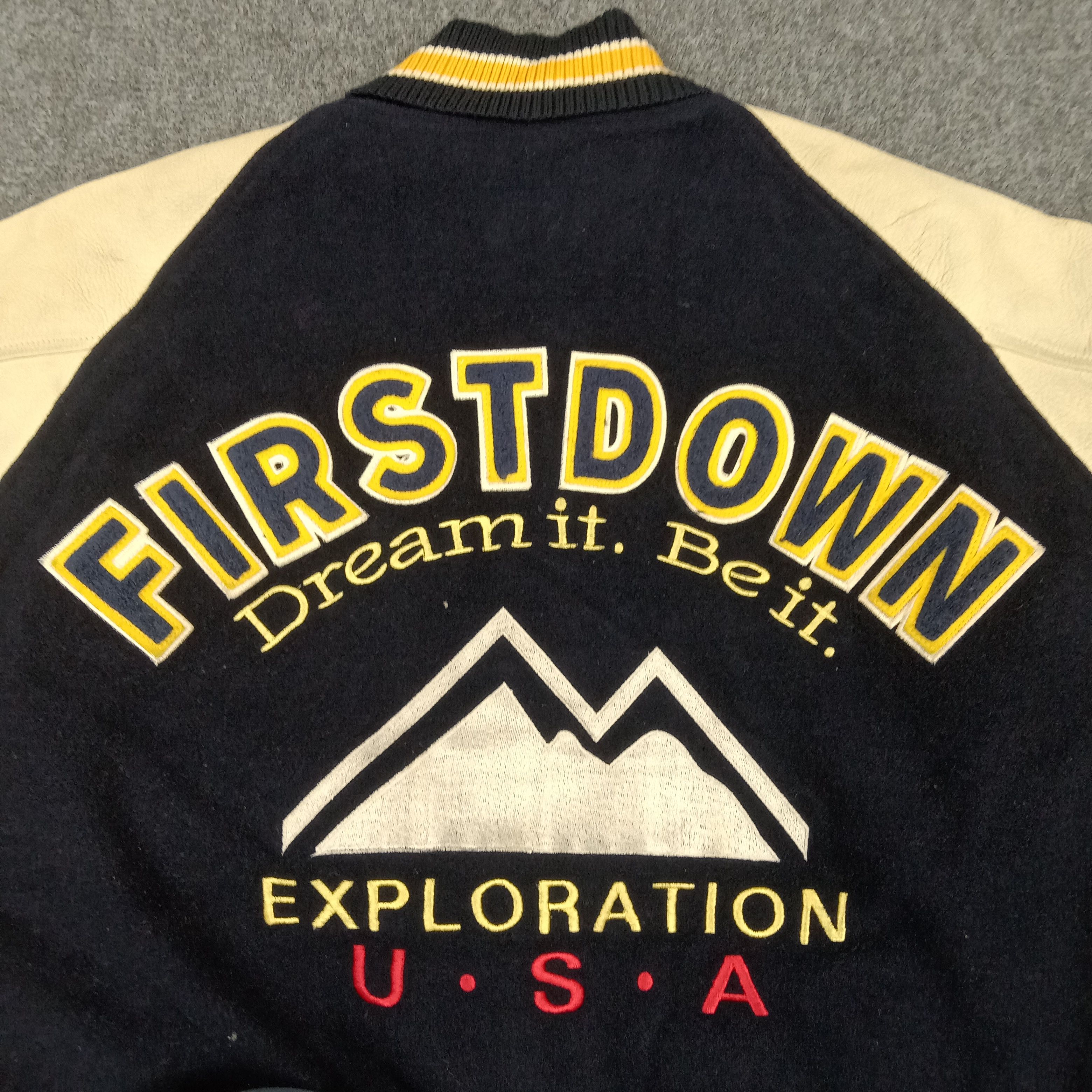 Vintage First Down Exploration USA Letterman Varsity Jacket C291N34 Size US L / EU 52-54 / 3 - 5 Thumbnail
