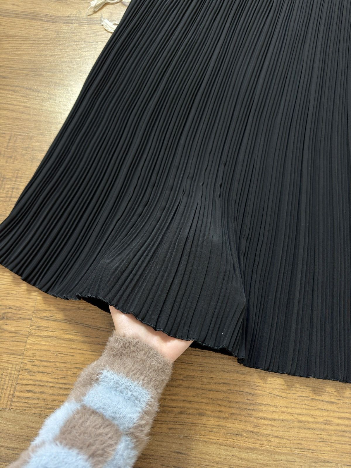Vintage VINTAGE MAXI SKIRT PLEATED ISSEY MIYAKE STYLE Size 28" / US 6 / IT 42 - 4 Thumbnail